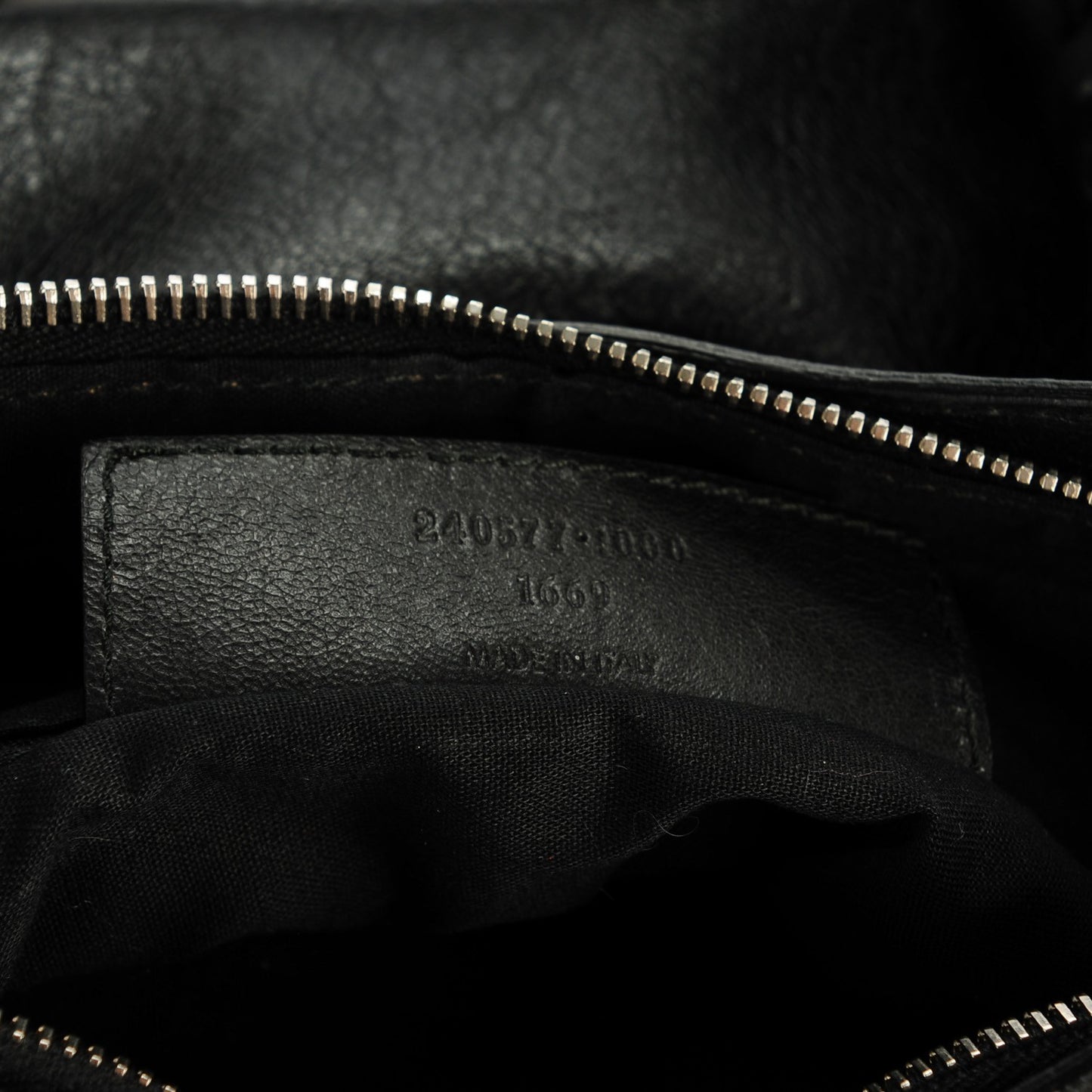 Agneau Giant 12 Silver Hardware First Black