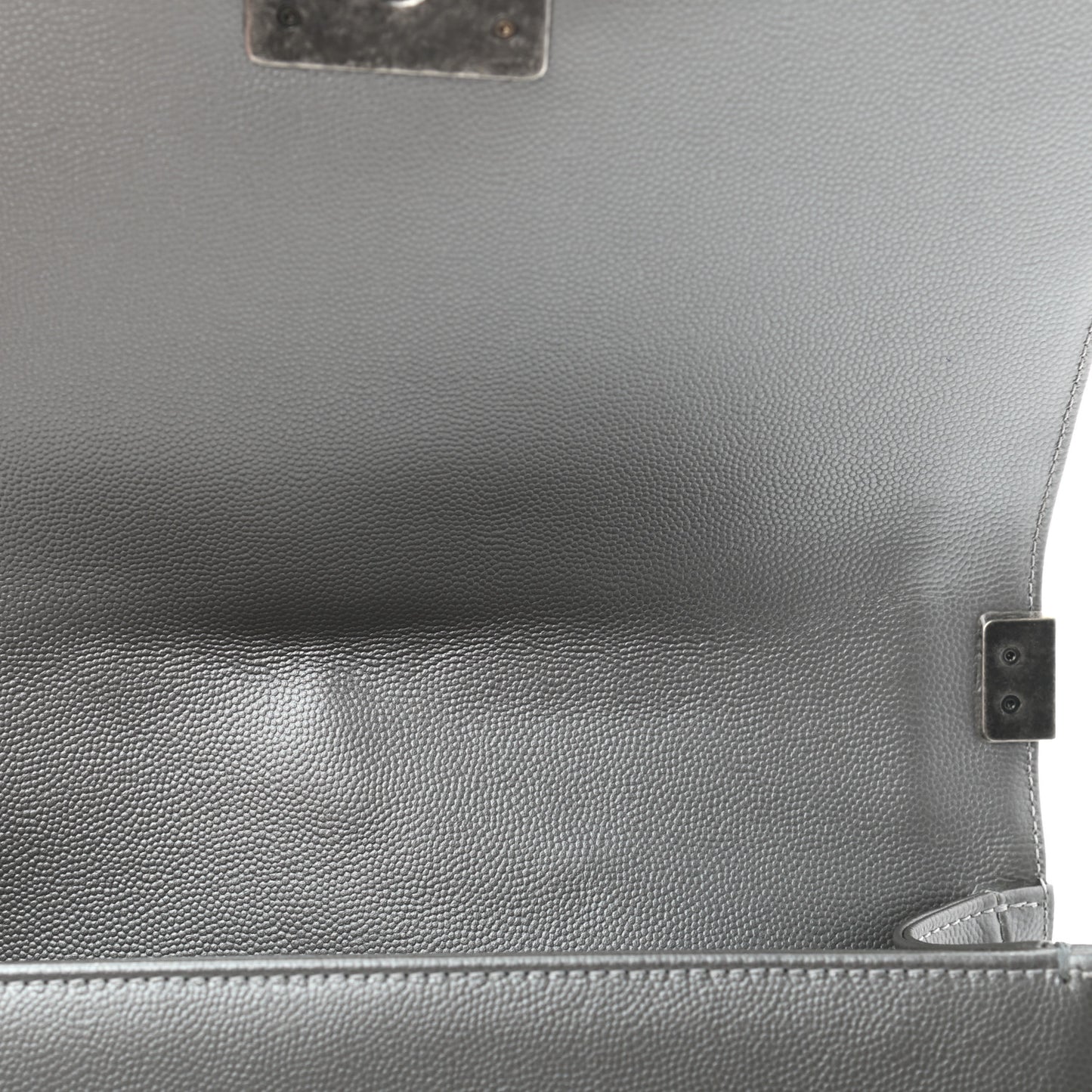 Metallic Caviar Quilted Medium Boy Flap Silver