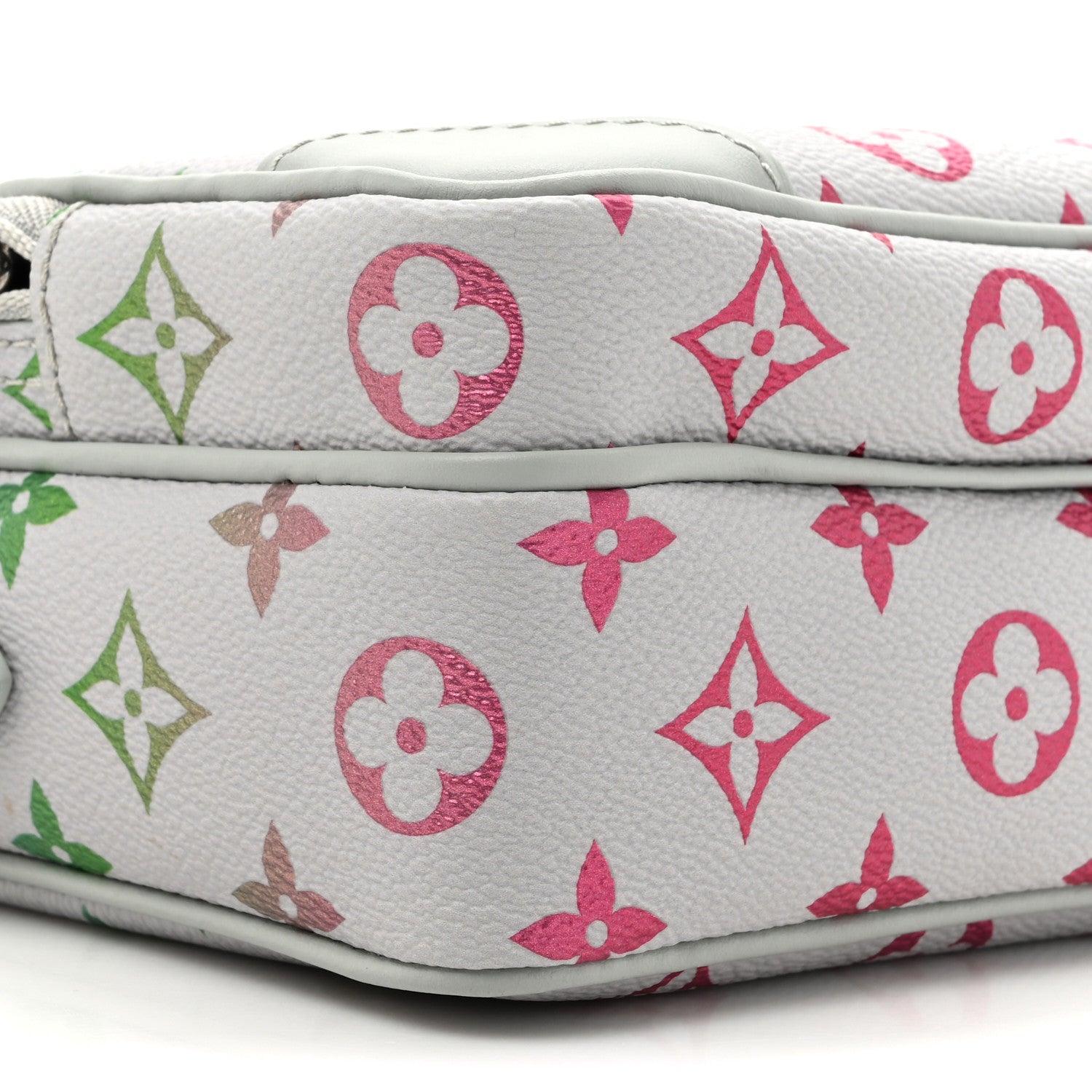Louis Vuitton Monogram Iridescent Nil Gradient Grey 9 of 9