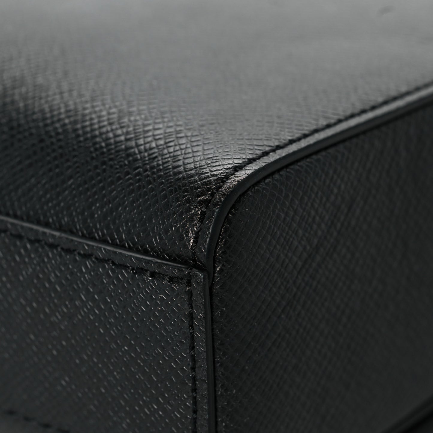 Taiga New Flap Messenger Black