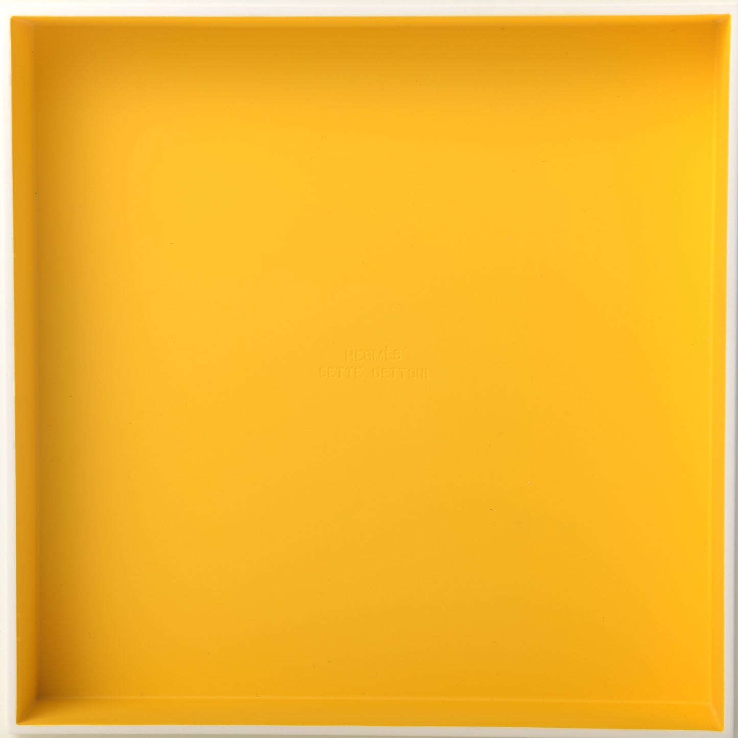 Lacquered Wood Medium Box Multicolor