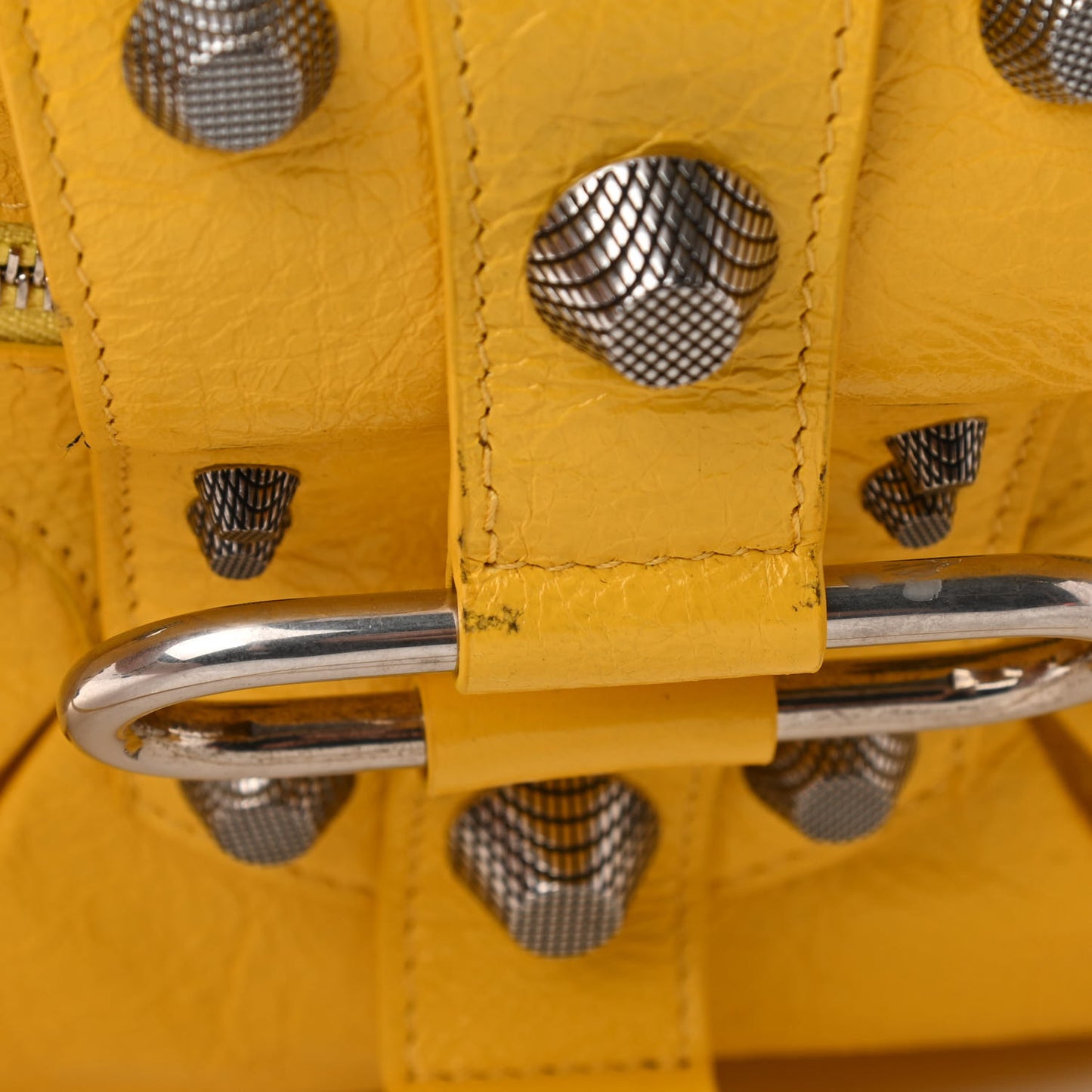 Agneau Arena Large Le Cagole Shoulder Bag Yellow
