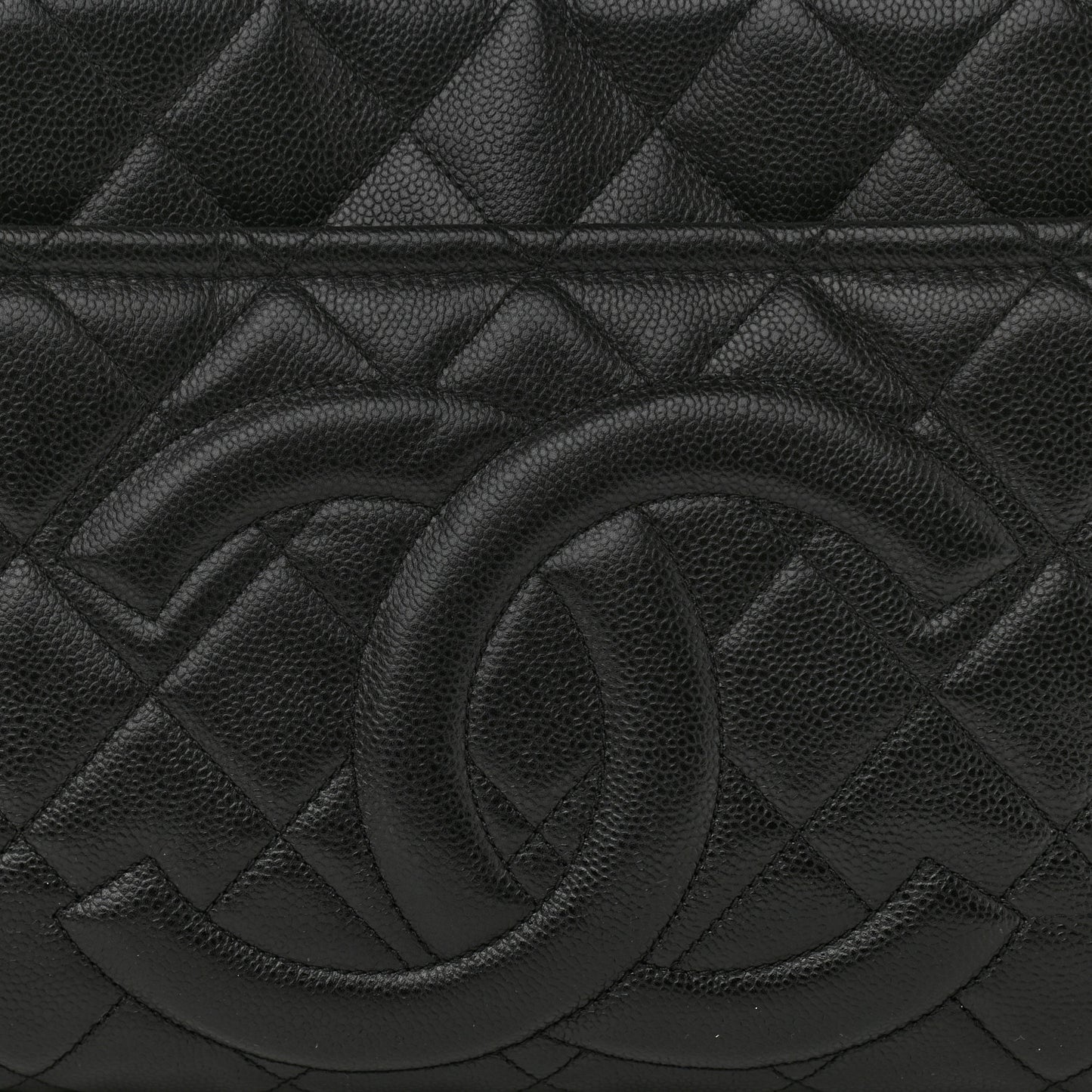 Caviar Quilted CC Timeless Soft Tote Black