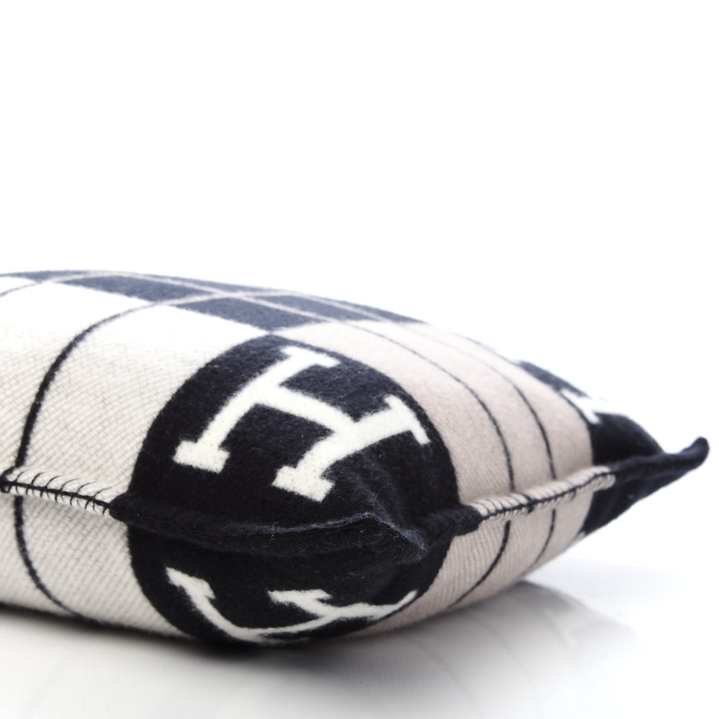 Wool Cashmere Avalon III Pillow PM Ecru Black