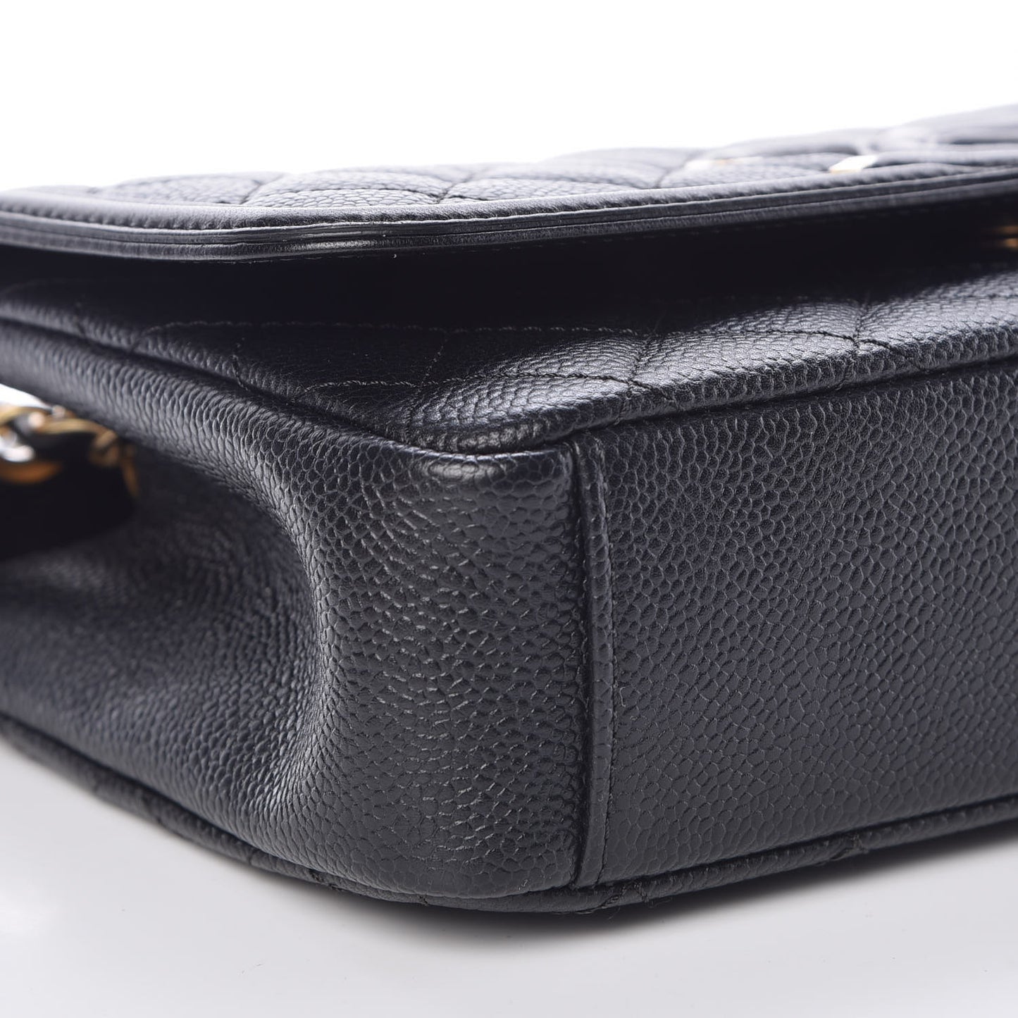 Caviar Quilted Medium CC Filigree Flap Black