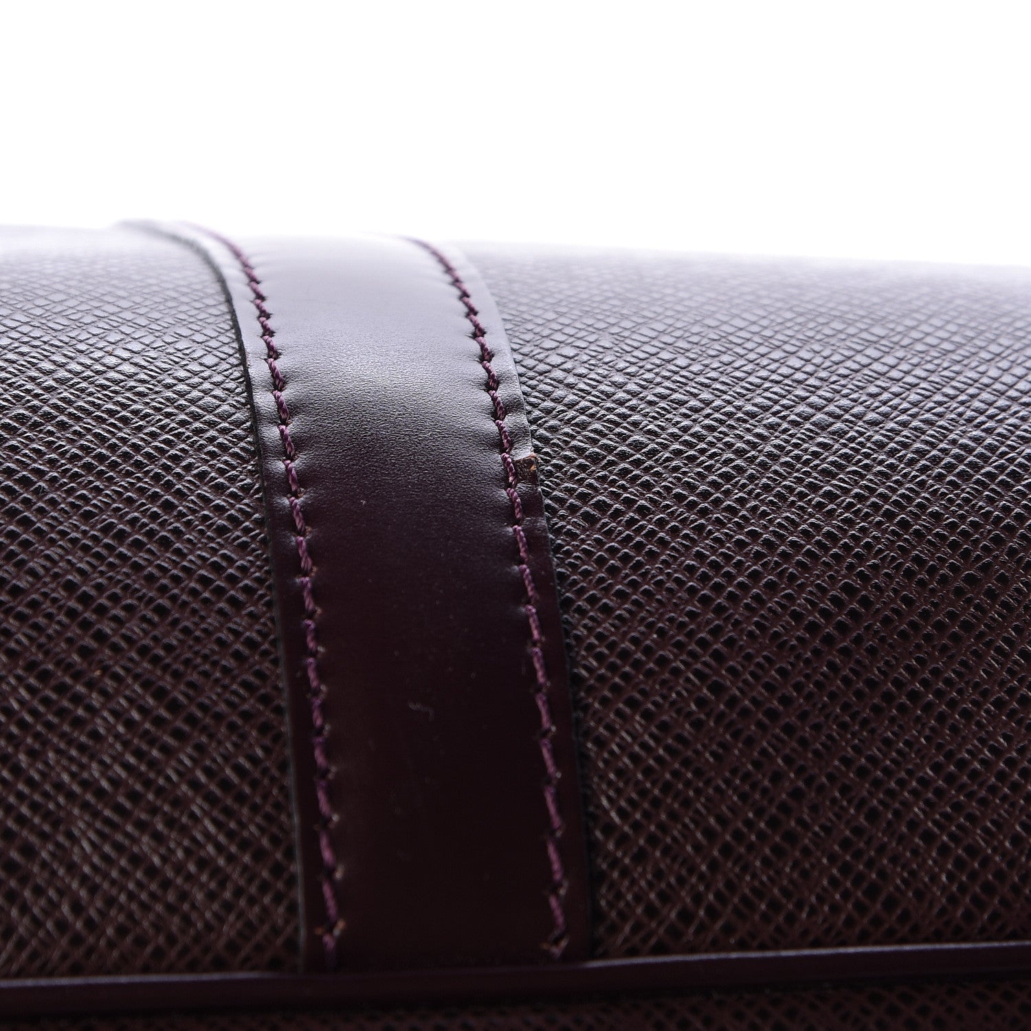 Louis Vuitton Taiga Kendall GM Acajou 14 of 20