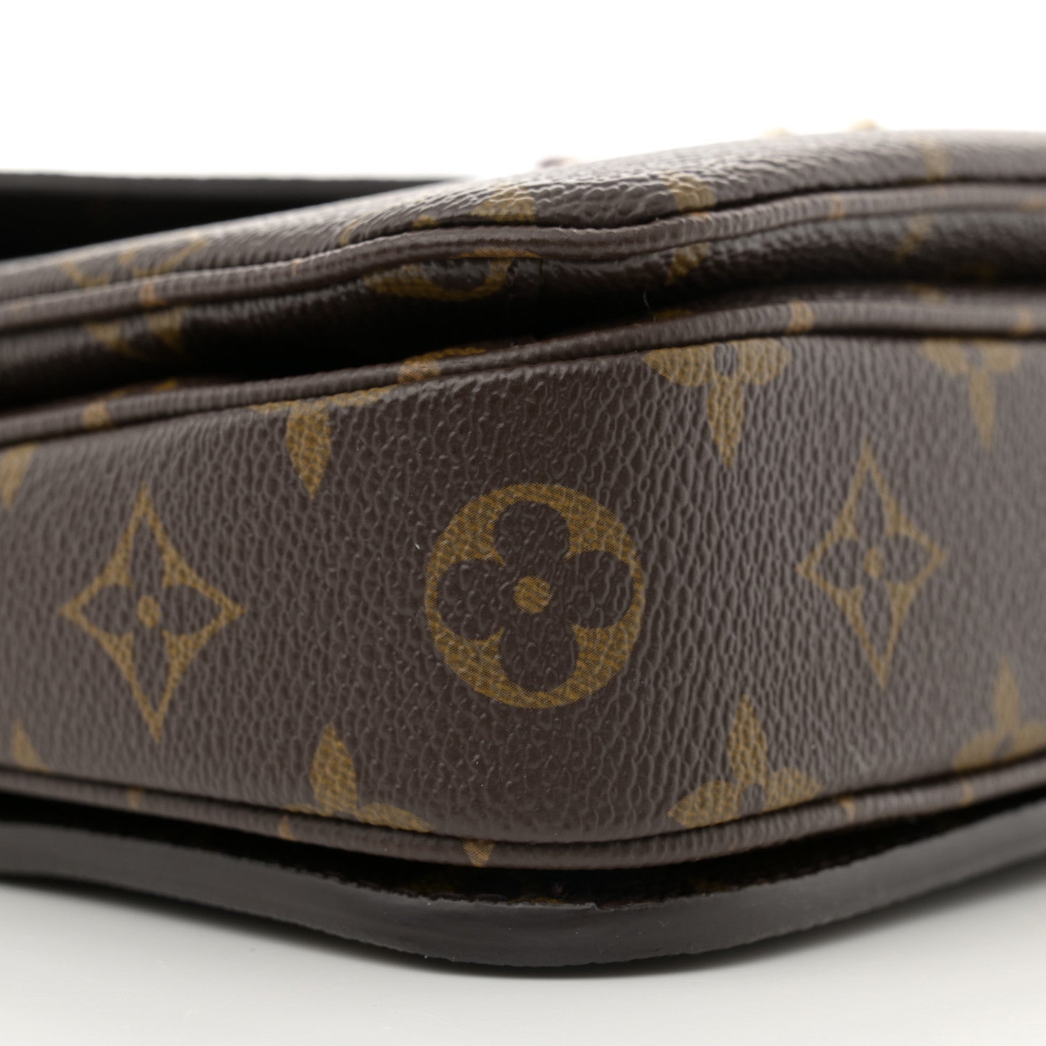 Louis Vuitton Monogram Pochette Metis 9 of 14