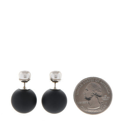 Christian Dior Mise En Dior Tribal Earrings Matte Black Pearl 2 of 5