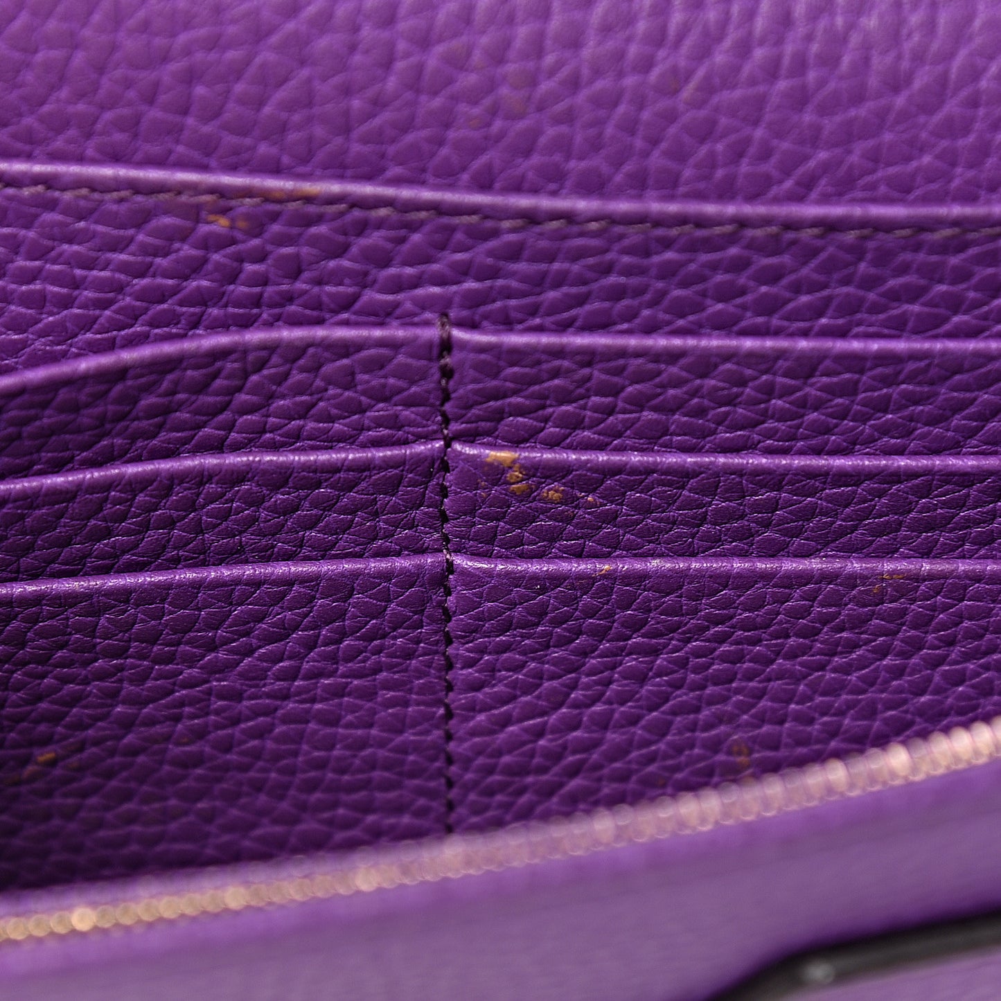 Pebbled Calfskin Soho Wallet on Chain Shine Purple