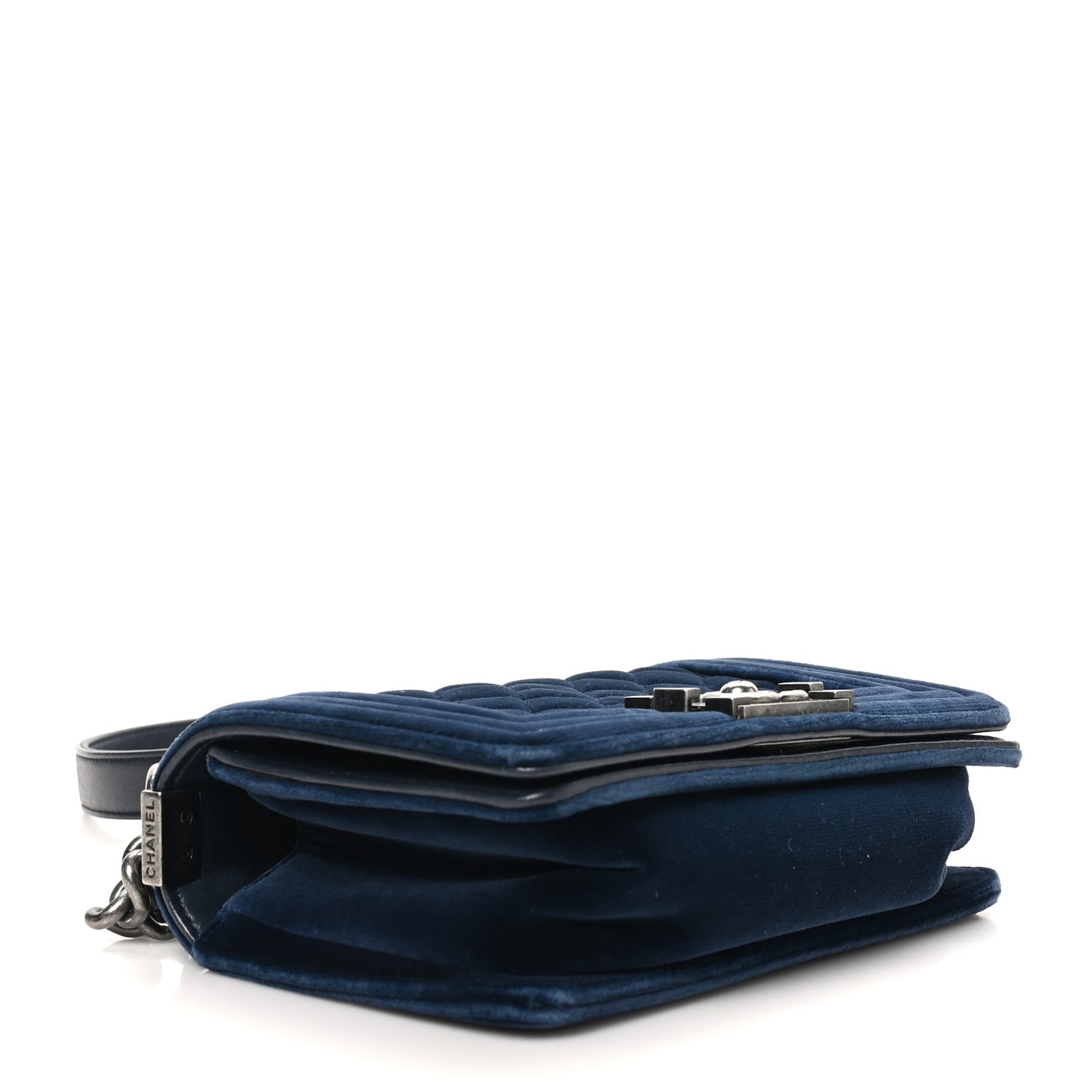 Velvet Quilted Small Boy Flap Marine Fonce