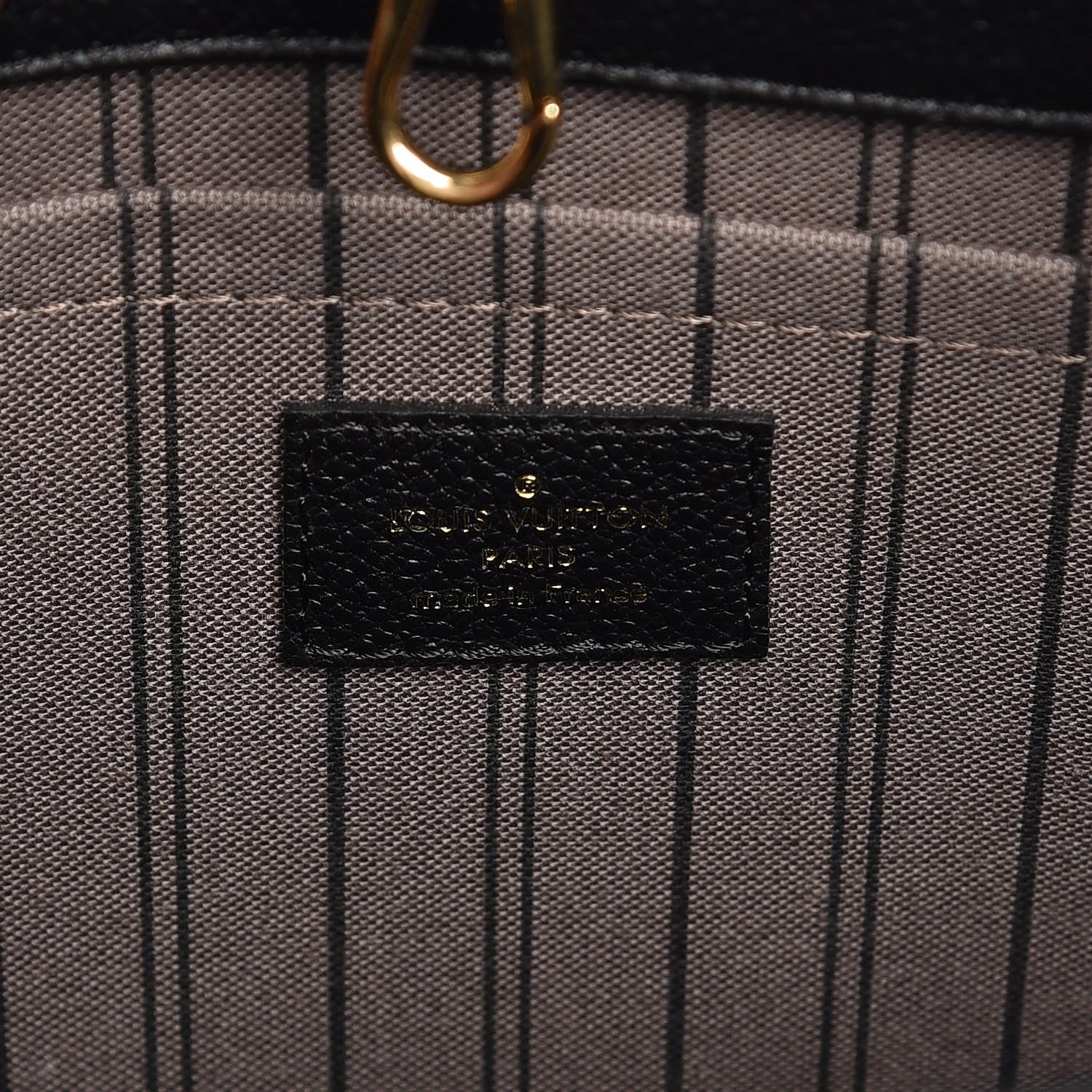 Louis Vuitton Empreinte Montaigne GM Black 8 of 9