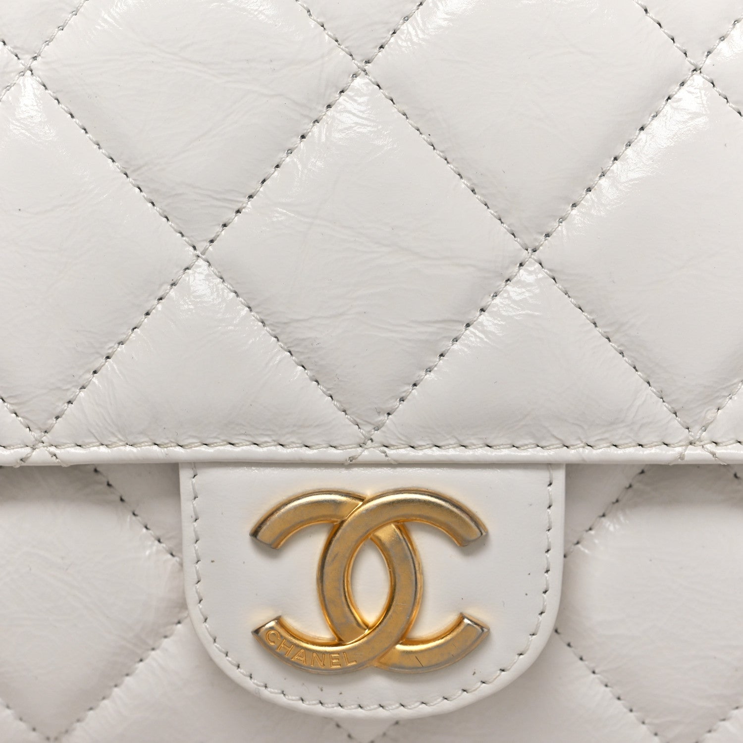 Chanel Shiny Crumpled Calfskin Quilted Large Wavy CC Hobo White 8 of 11