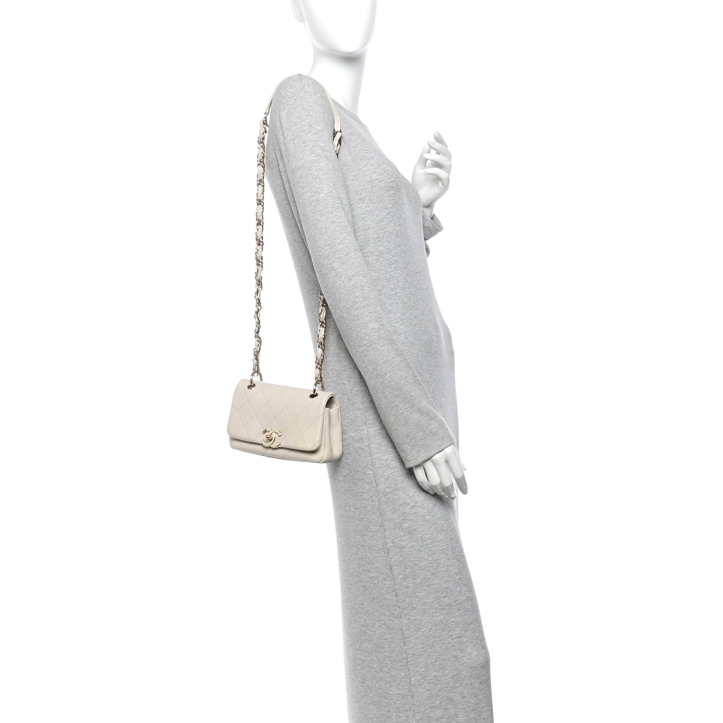 Lambskin Quilted Medium Twist Chain Flap Light Beige