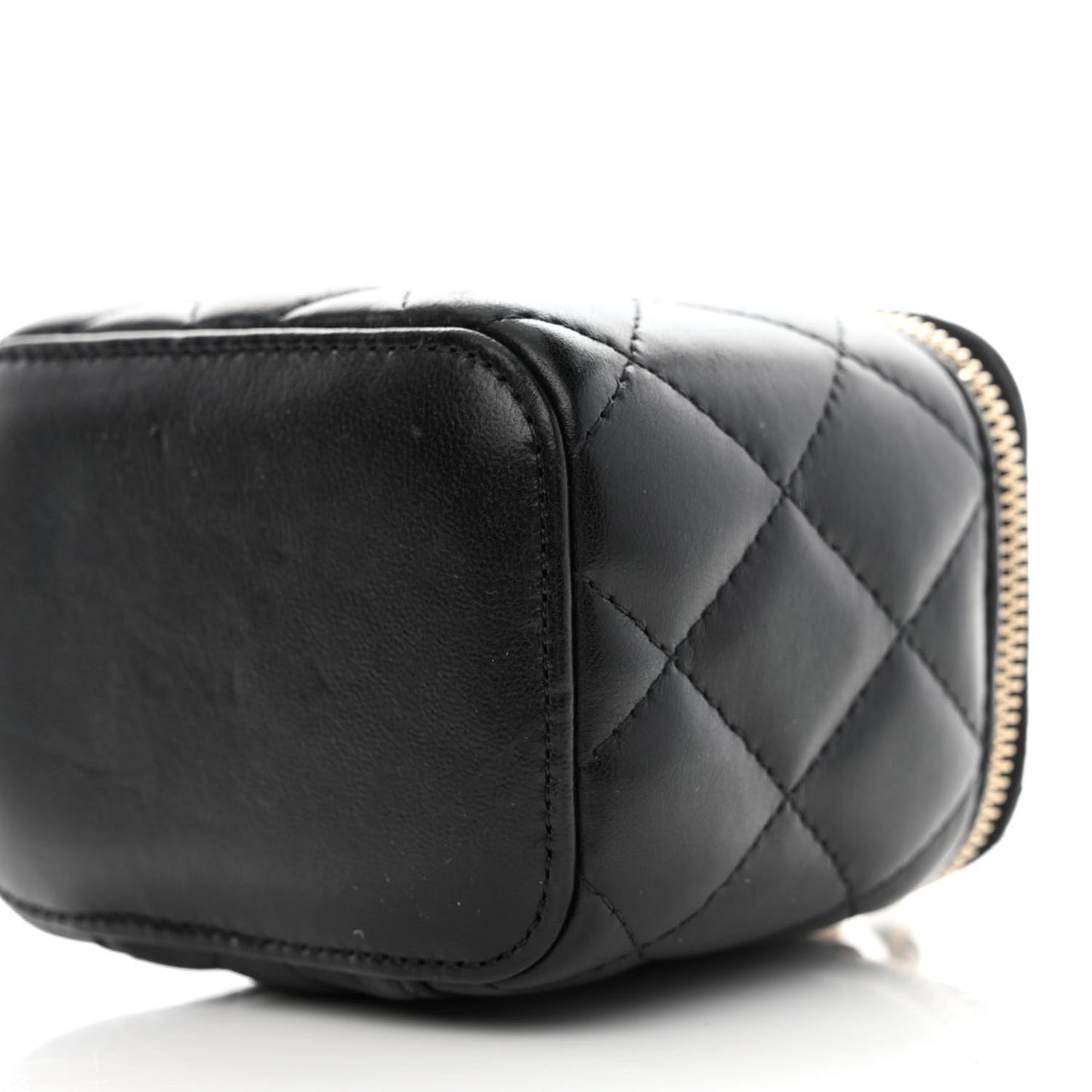 Lambskin Quilted Mini Pearl Crush Vanity Case With Chain Black