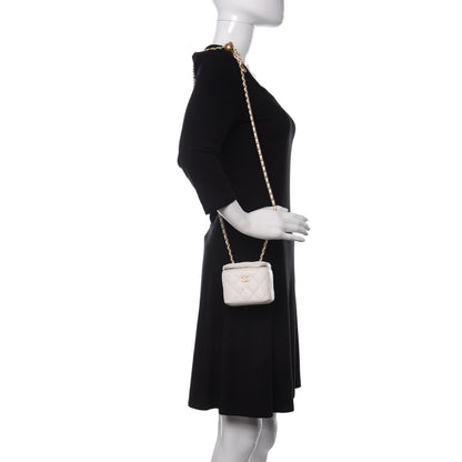 Chanel Lambskin Quilted Pearl Crush Mini Vanity Case With Chain White 2 of 10