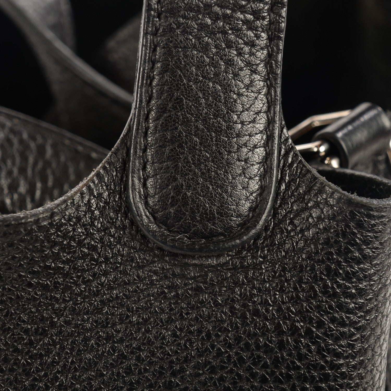 Hermes Taurillon Clemence Picotin Lock 18 PM Black 7 of 18