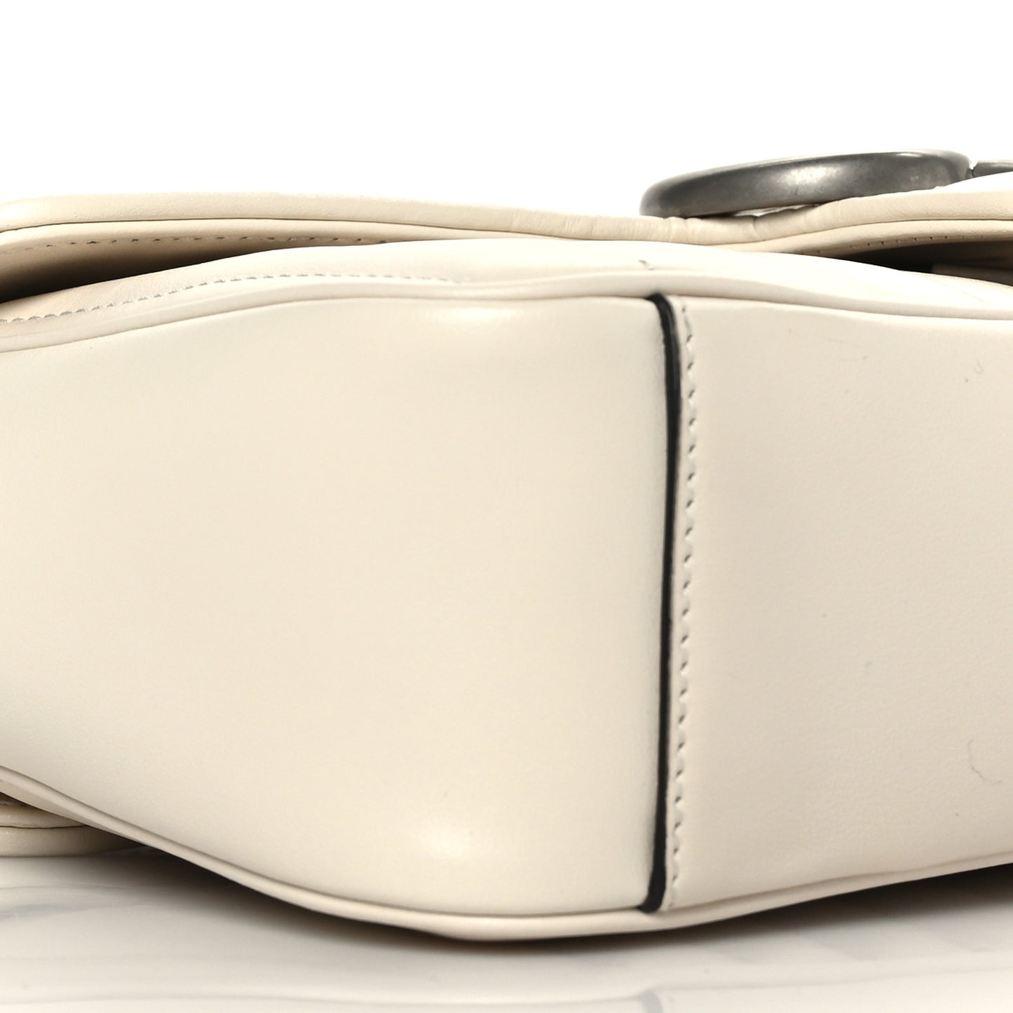 Calfskin Matelasse Aria Small GG Marmont Shoulder Bag Mystic White