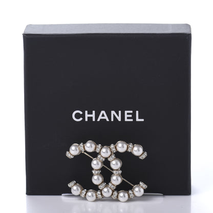 Chanel Pearl Crystal Nefertiti CC Brooch Gold 5 of 5