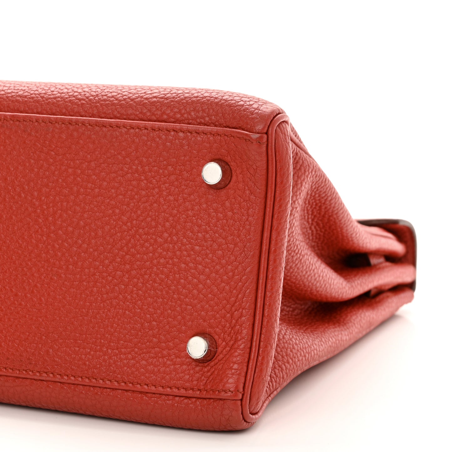Togo Kelly Retourne 28 Rouge Duchesse