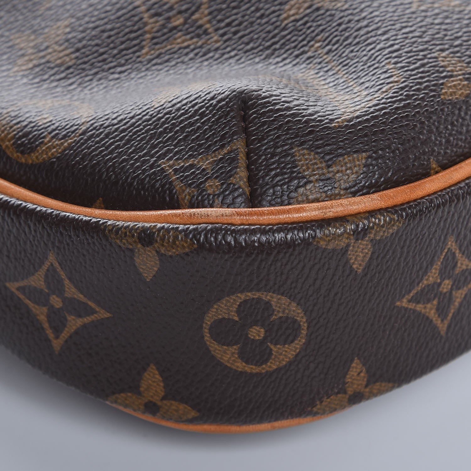 Louis Vuitton Monogram Odeon PM 9 of 10
