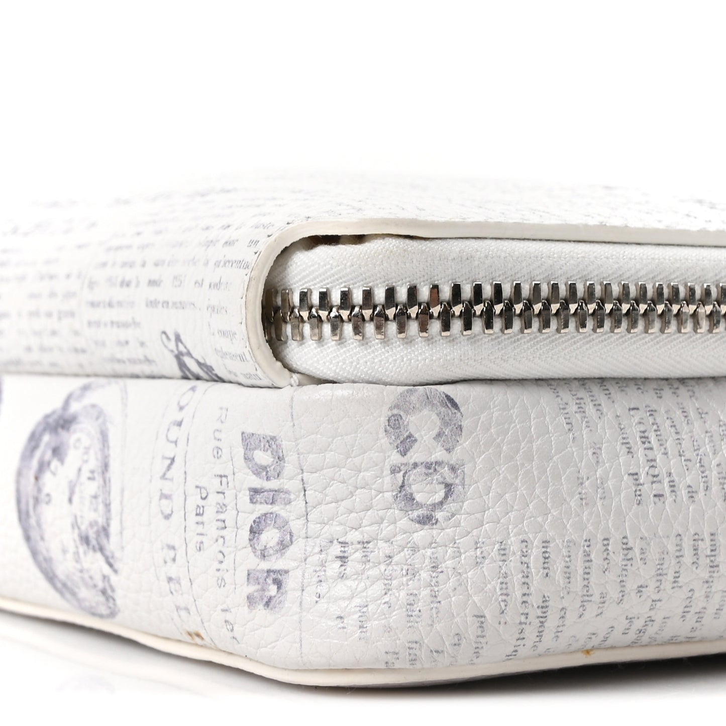 X DANIEL ARSHAM Grained Calfskin Newspaper Messenger White