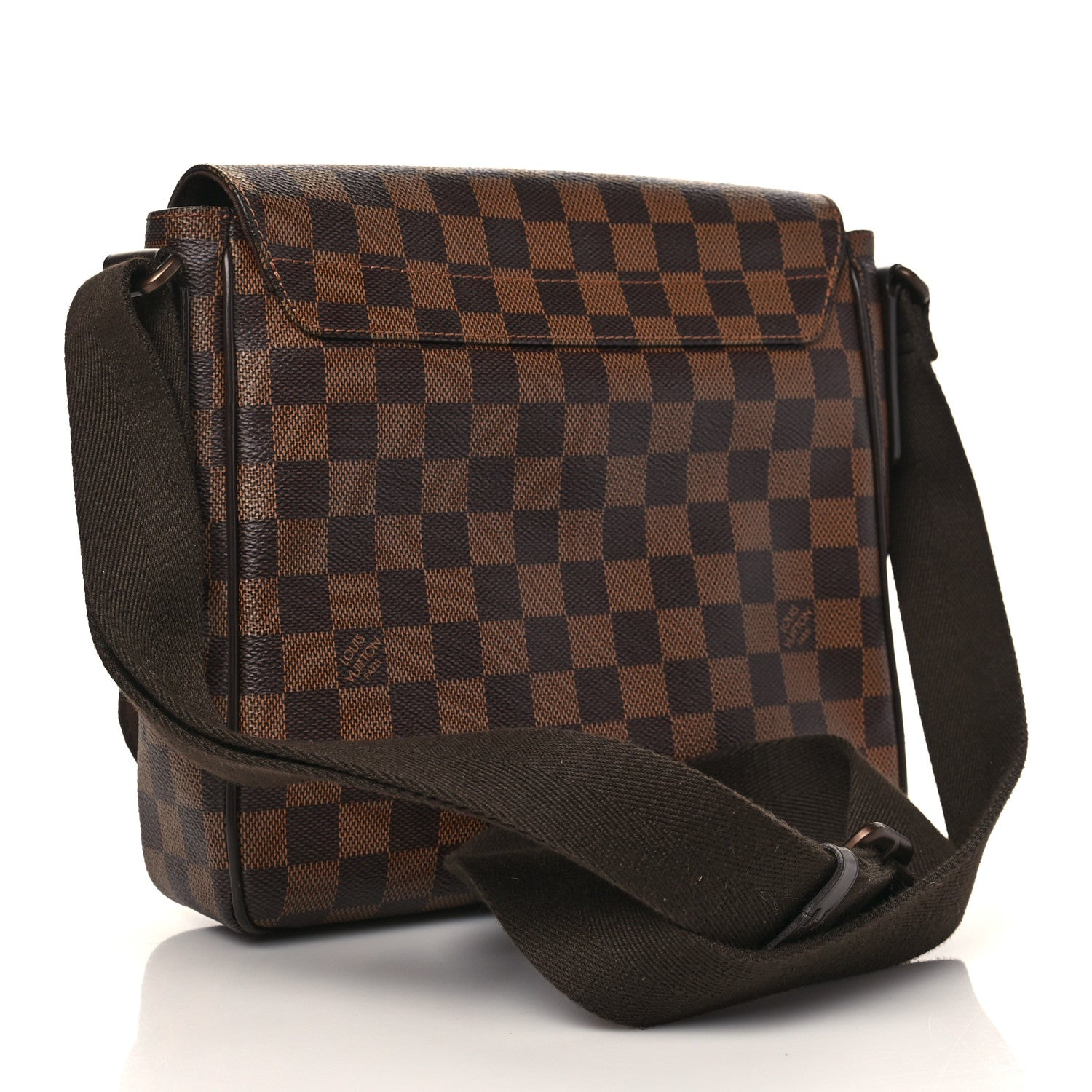 Louis Vuitton Damier Ebene District PM 3 of 7
