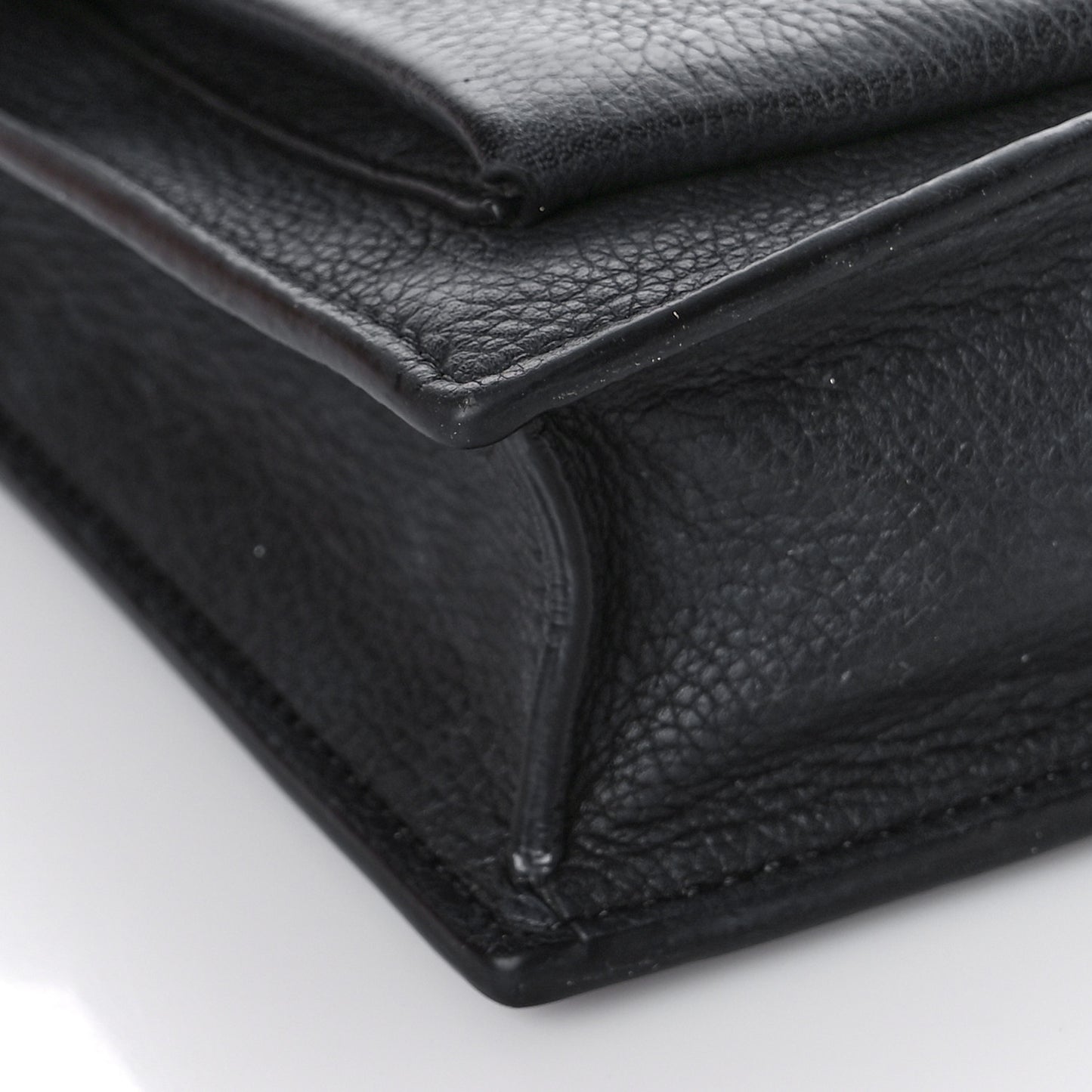 Soft Calfskin My Lockme Chain Pochette Black
