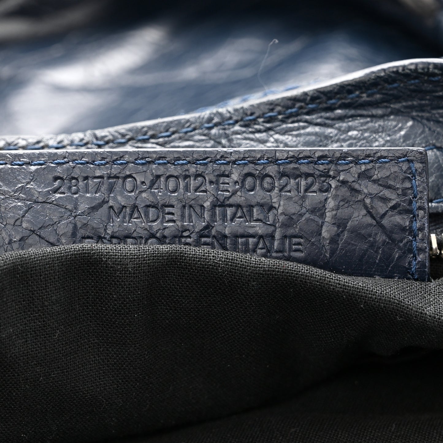 Agneau Giant 12 Silver Hardware City Bleu Obscur