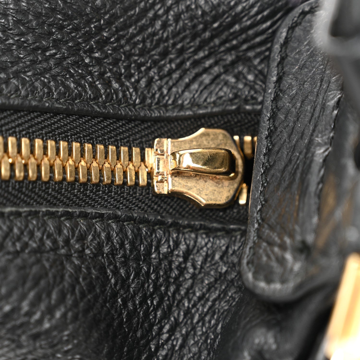 Salvatore Ferragamo Grained Calfskin Hobo Black 12 of 12