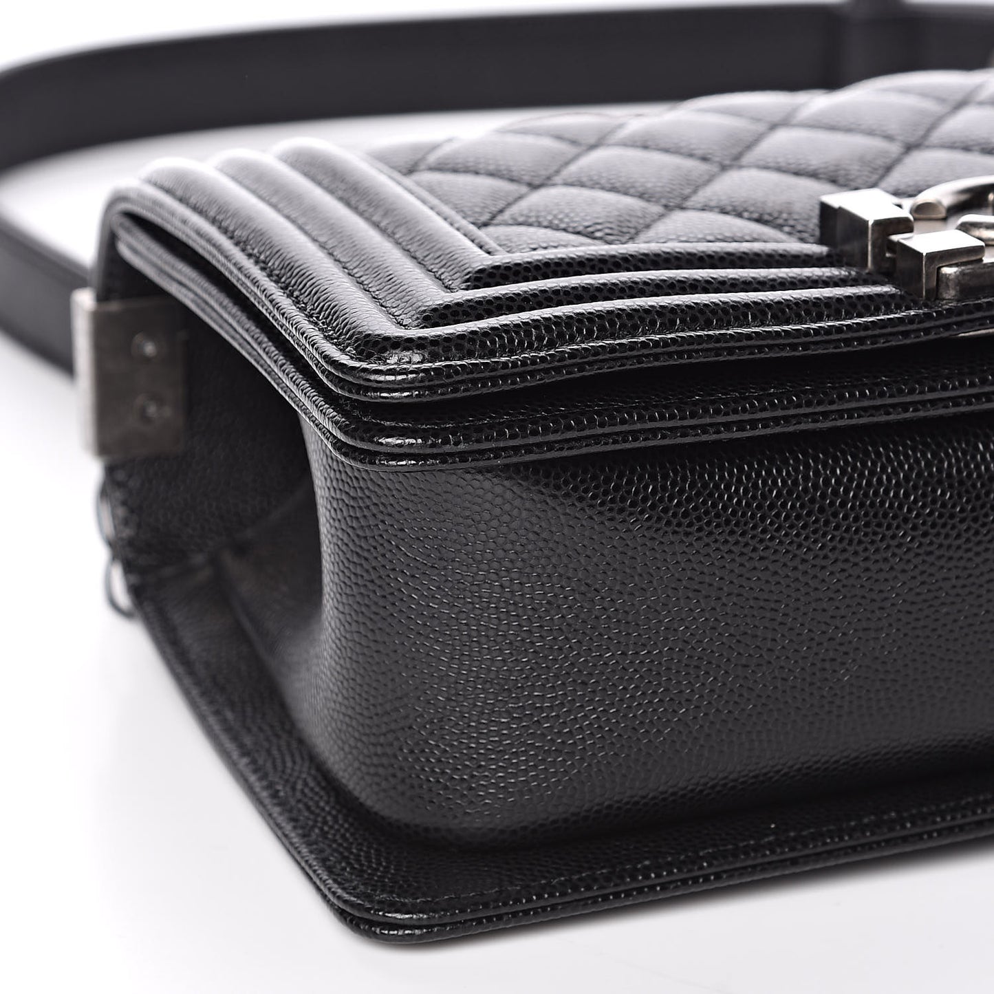 Caviar Quilted Small Boy Flap Black