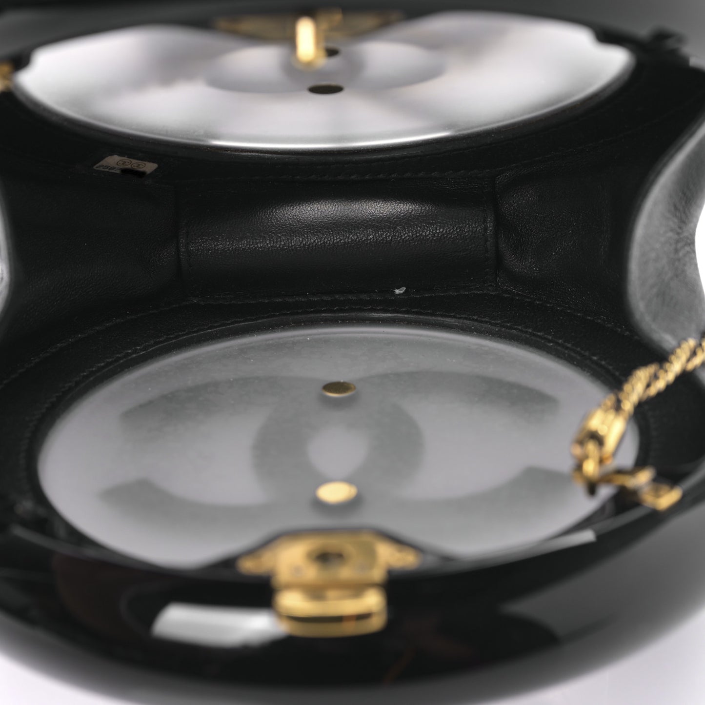 Resin Crystal Rescue Wheel Minaudière Black