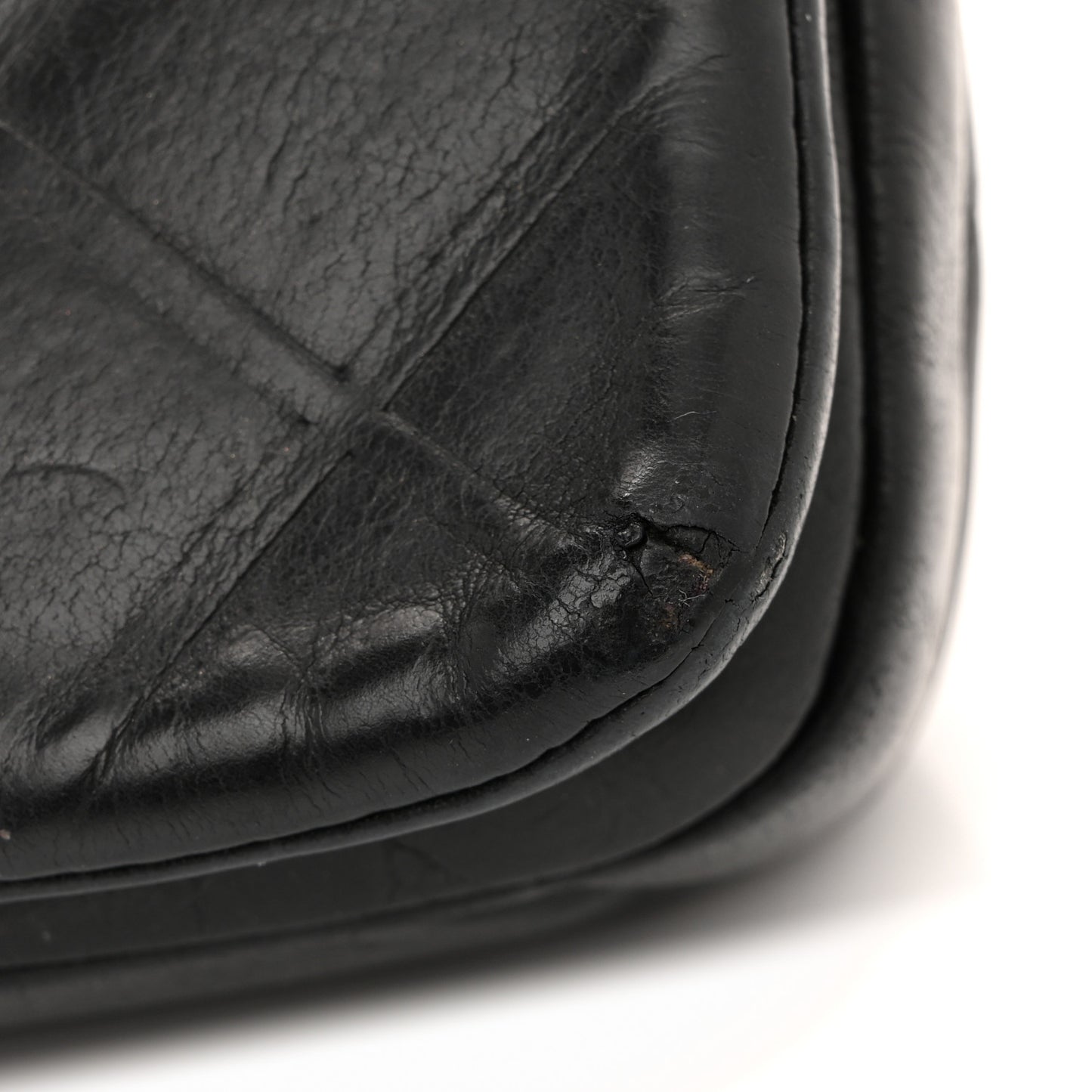 Calfskin Diamond Embossed New Chic Flap Black