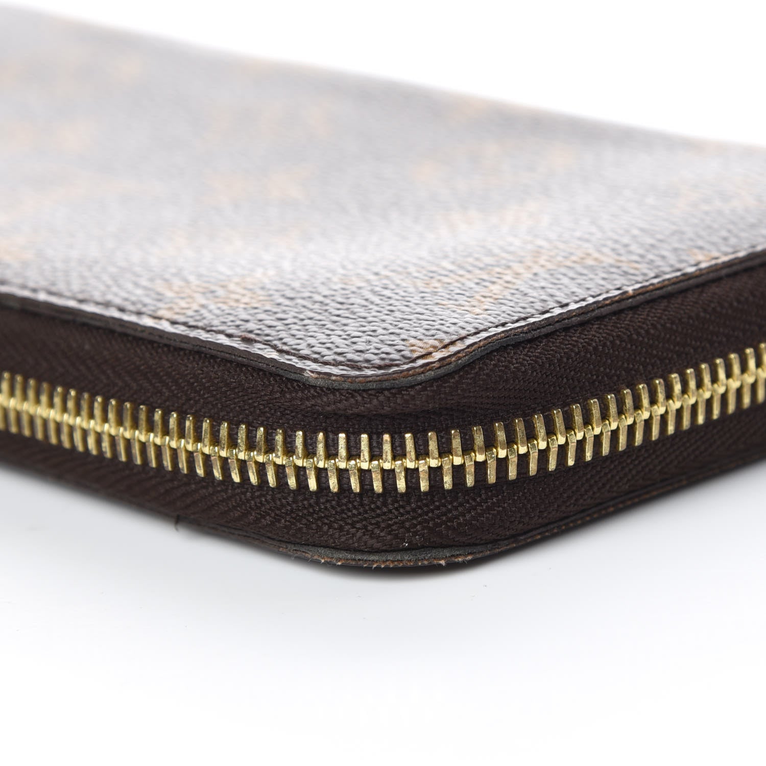 Louis Vuitton Monogram Zippy Wallet 11 of 11