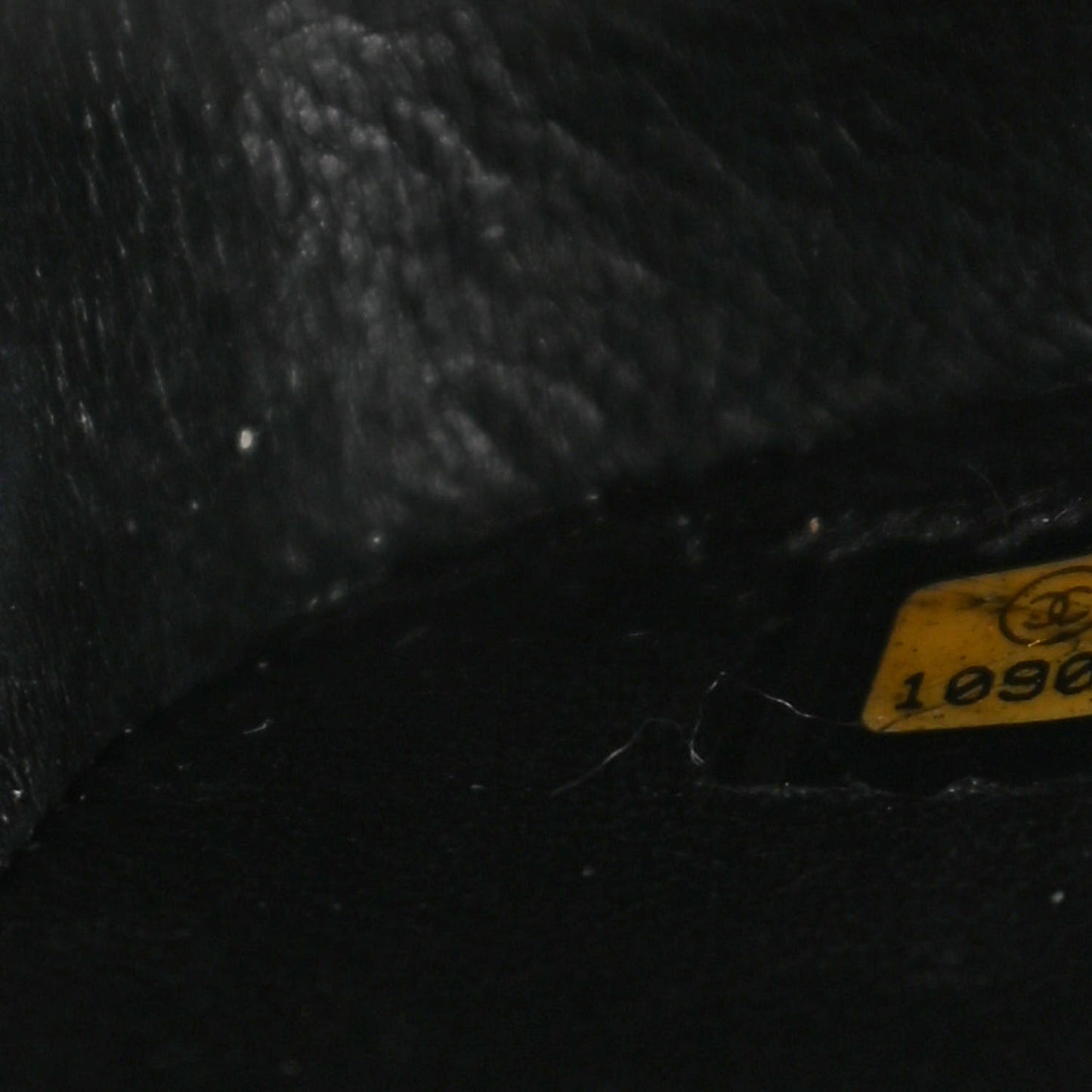 Alligator Jumbo Single Flap Black