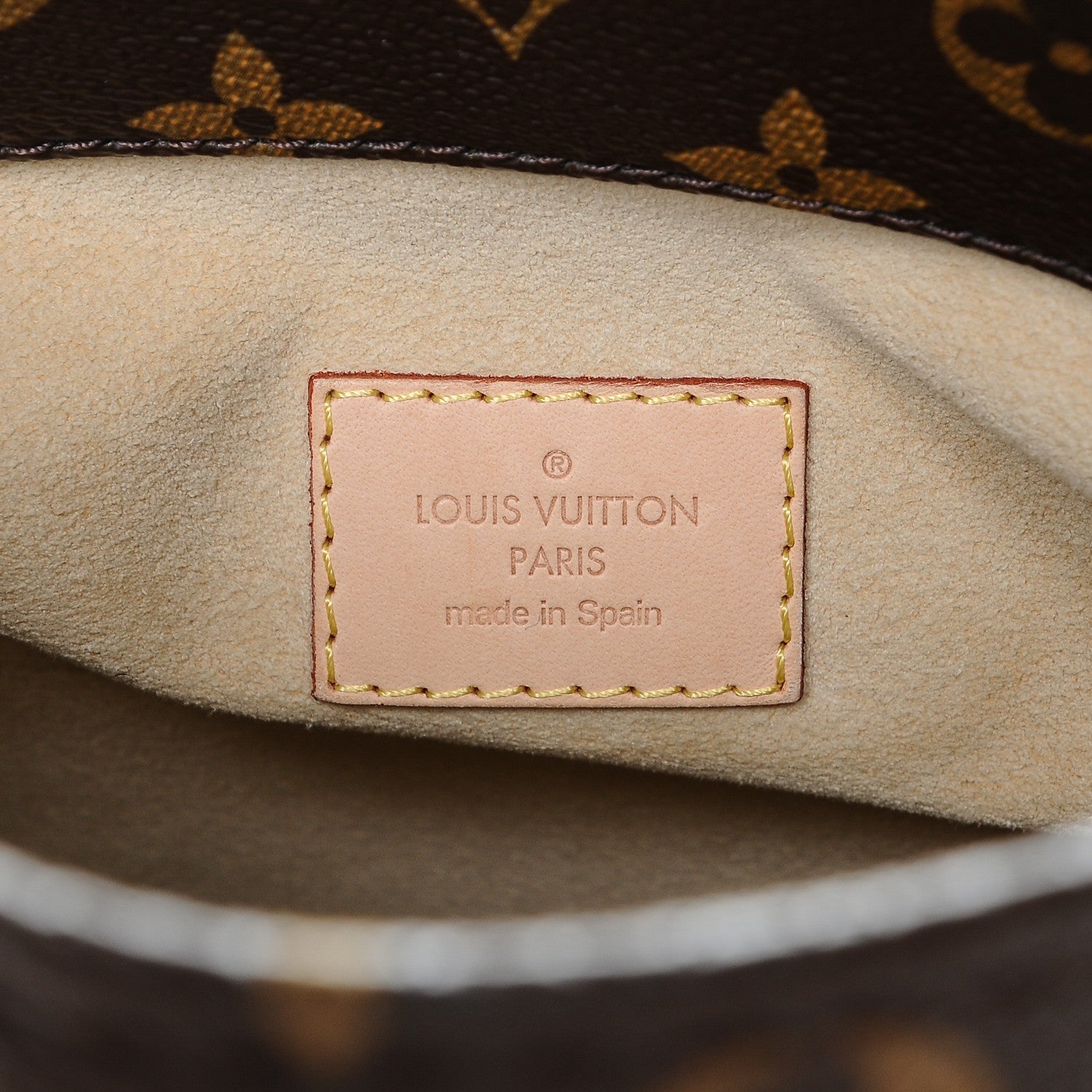 Louis Vuitton Monogram Artsy MM 6 of 7