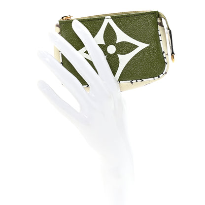 Louis Vuitton Monogram Giant Micro Pochette Accessories Kaki White 2 of 7