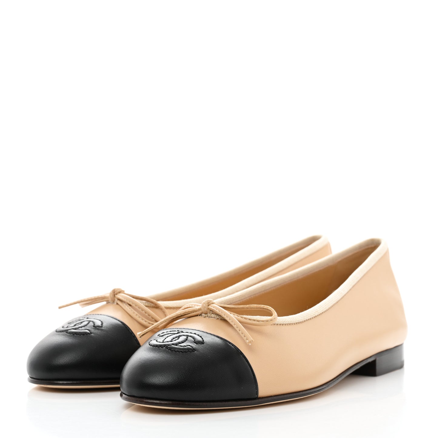 Lambskin Cap Toe CC Ballerina Flats 37 Beige Black