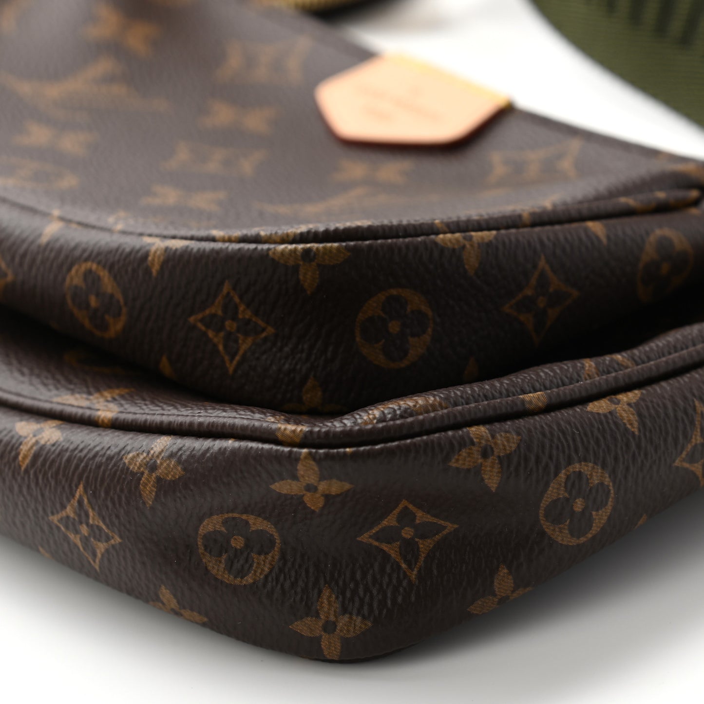 Monogram Multi Pochette Accessories Kaki