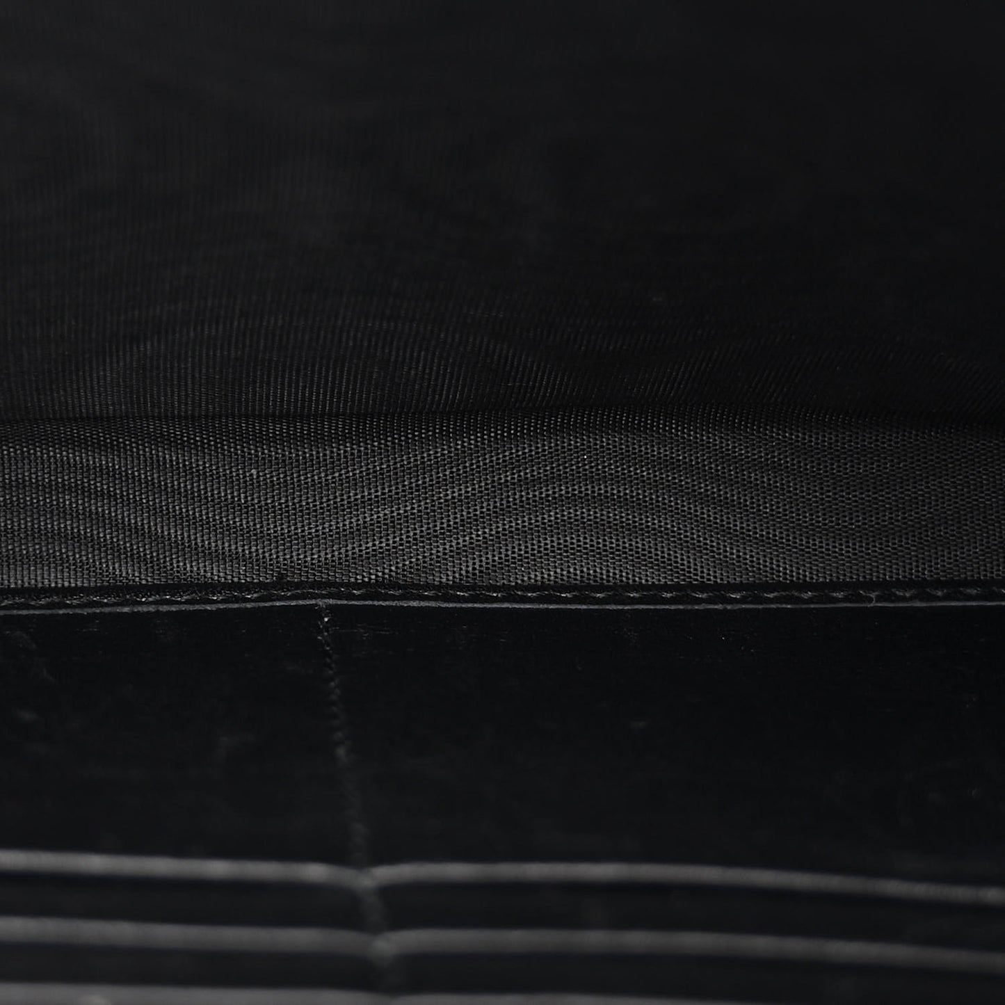 Calfskin Matelasse GG Marmont Chain Wallet Black