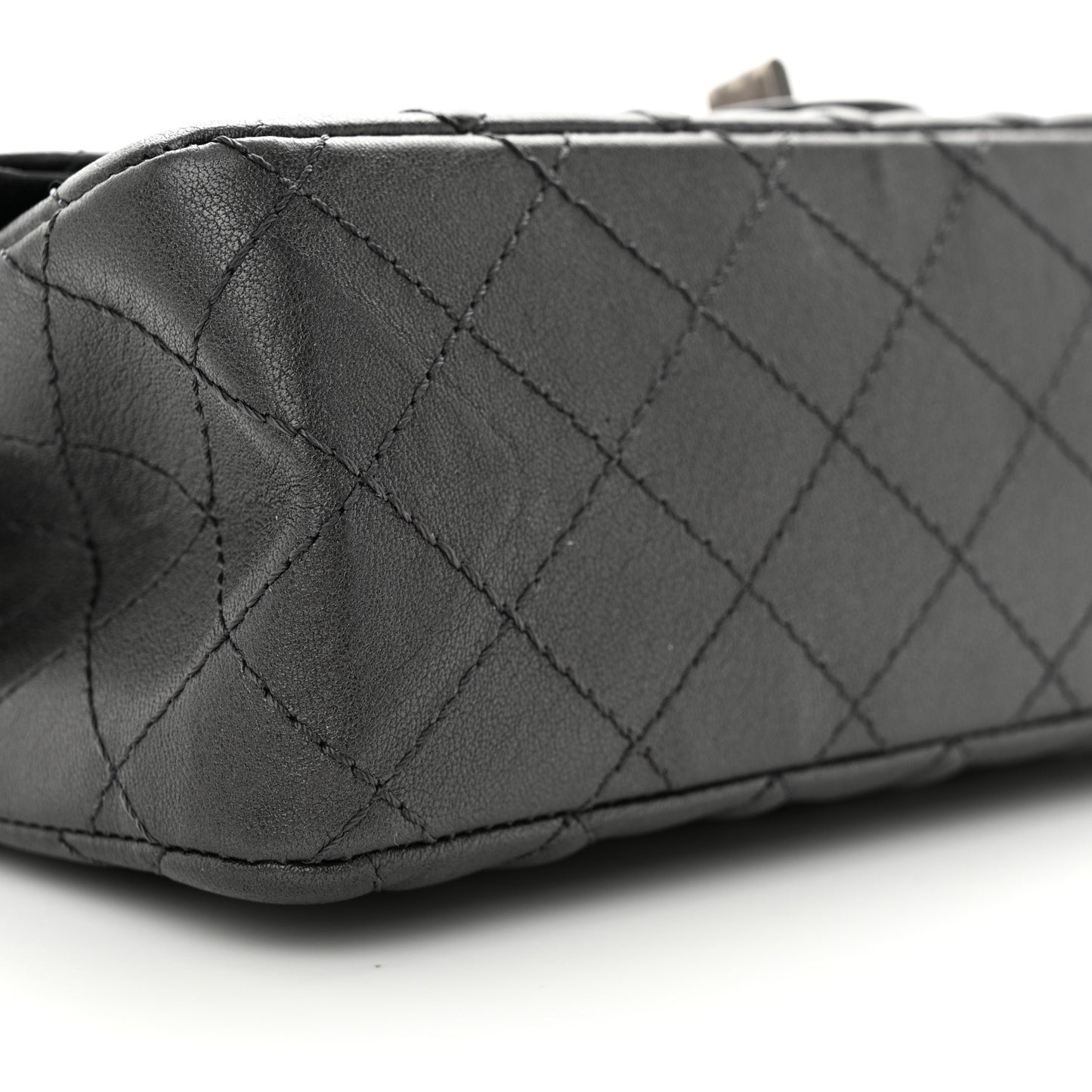 Metallic Sheepskin Quilted 2.55 Reissue 225 Flap Charcoal