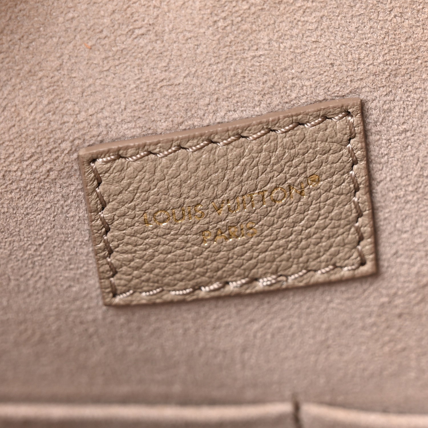 Louis Vuitton Empreinte Monogram Boulogne GM Turtledove 6 of 9