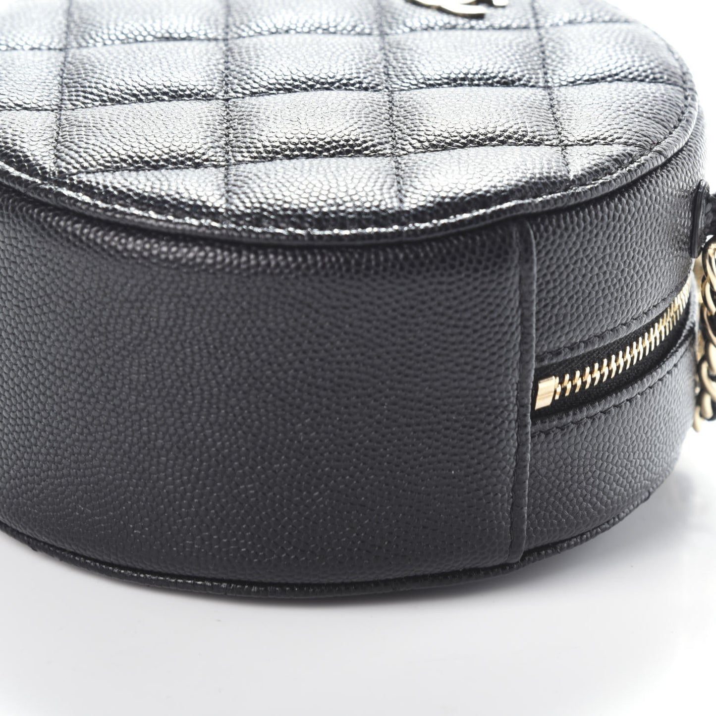 Caviar Quilted Round Clutch With Chain Black