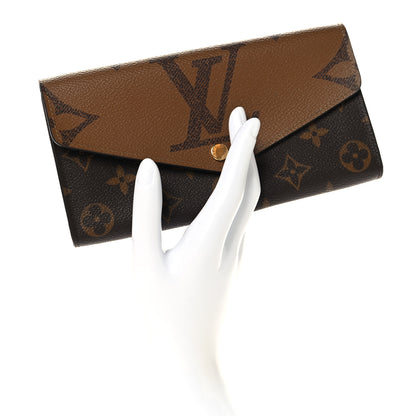 Louis Vuitton Reverse Monogram Giant Sarah Wallet 2 of 7