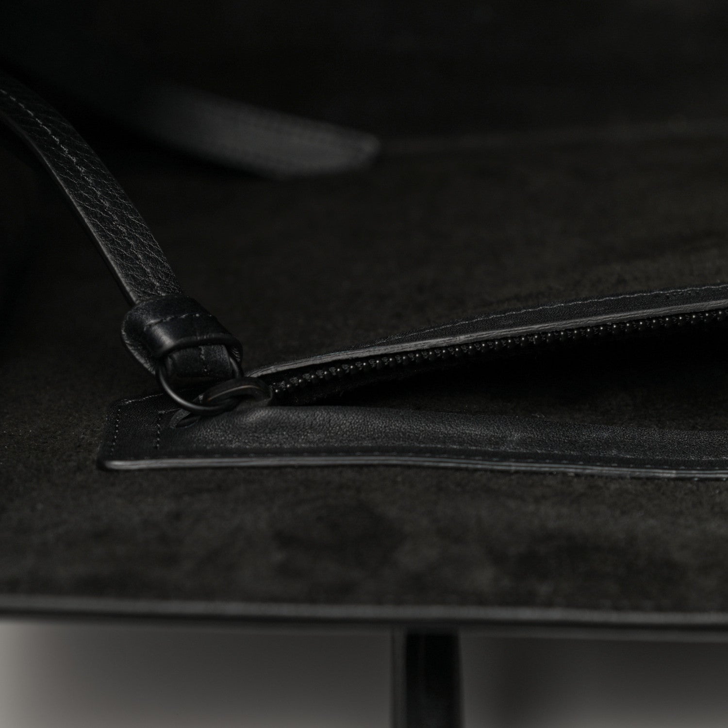 Celine Supple Calfskin Medium Phantom Luggage Black 16 of 21