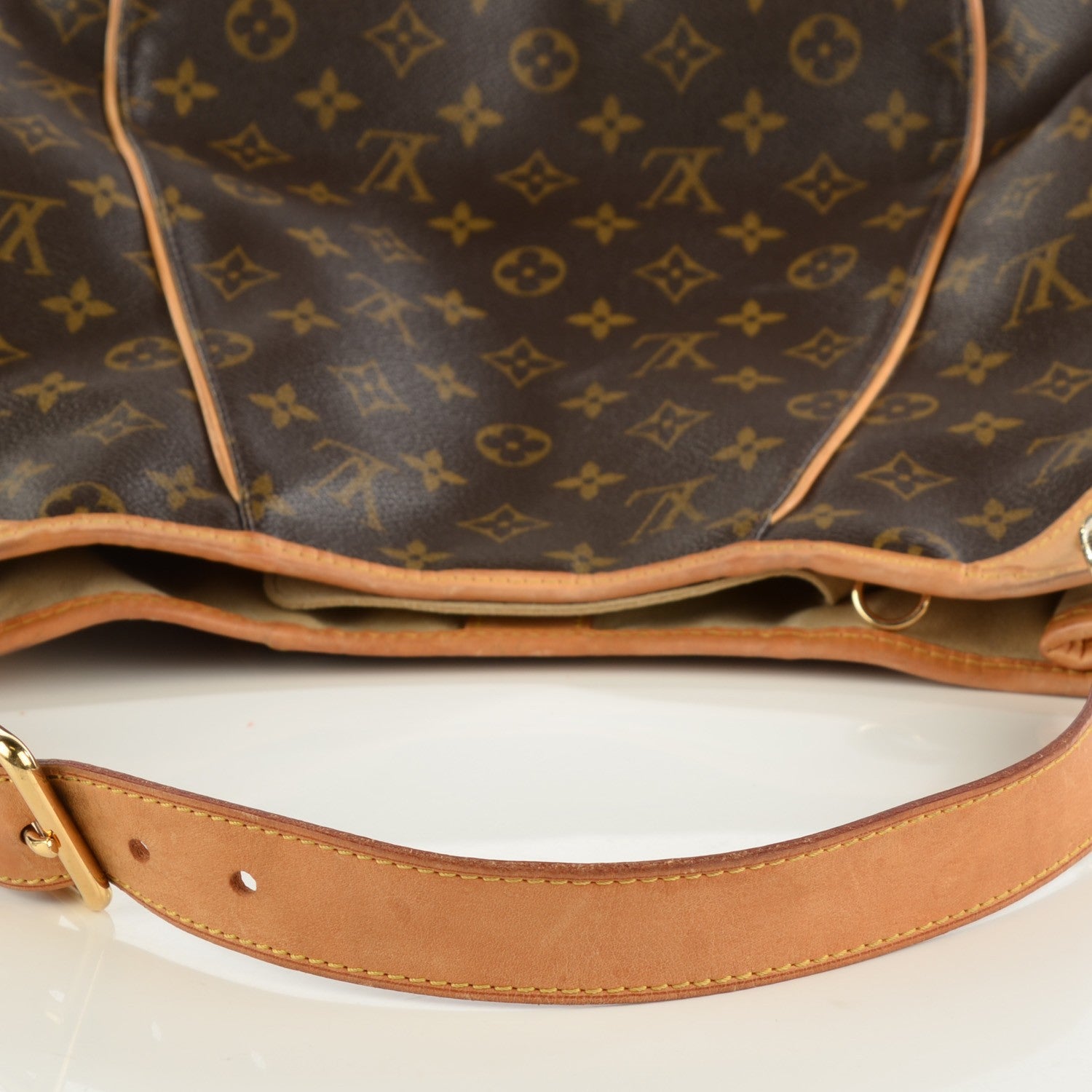 Louis Vuitton Monogram Galliera PM 8 of 9