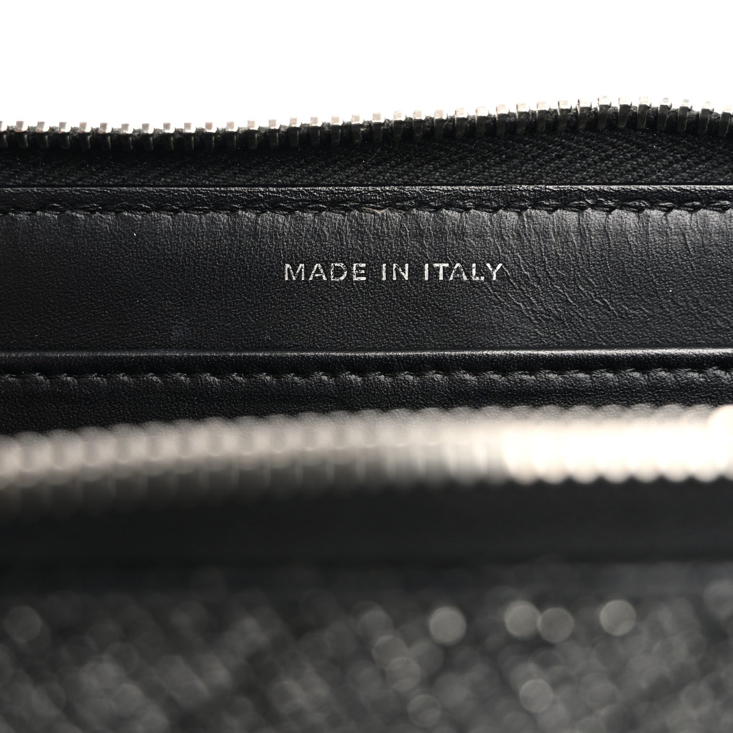 Glittered Calfskin Quilted Large Gusset Zip Wallet Black