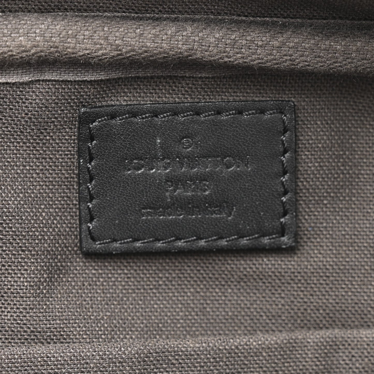 Damier Infini Ambler Onyx