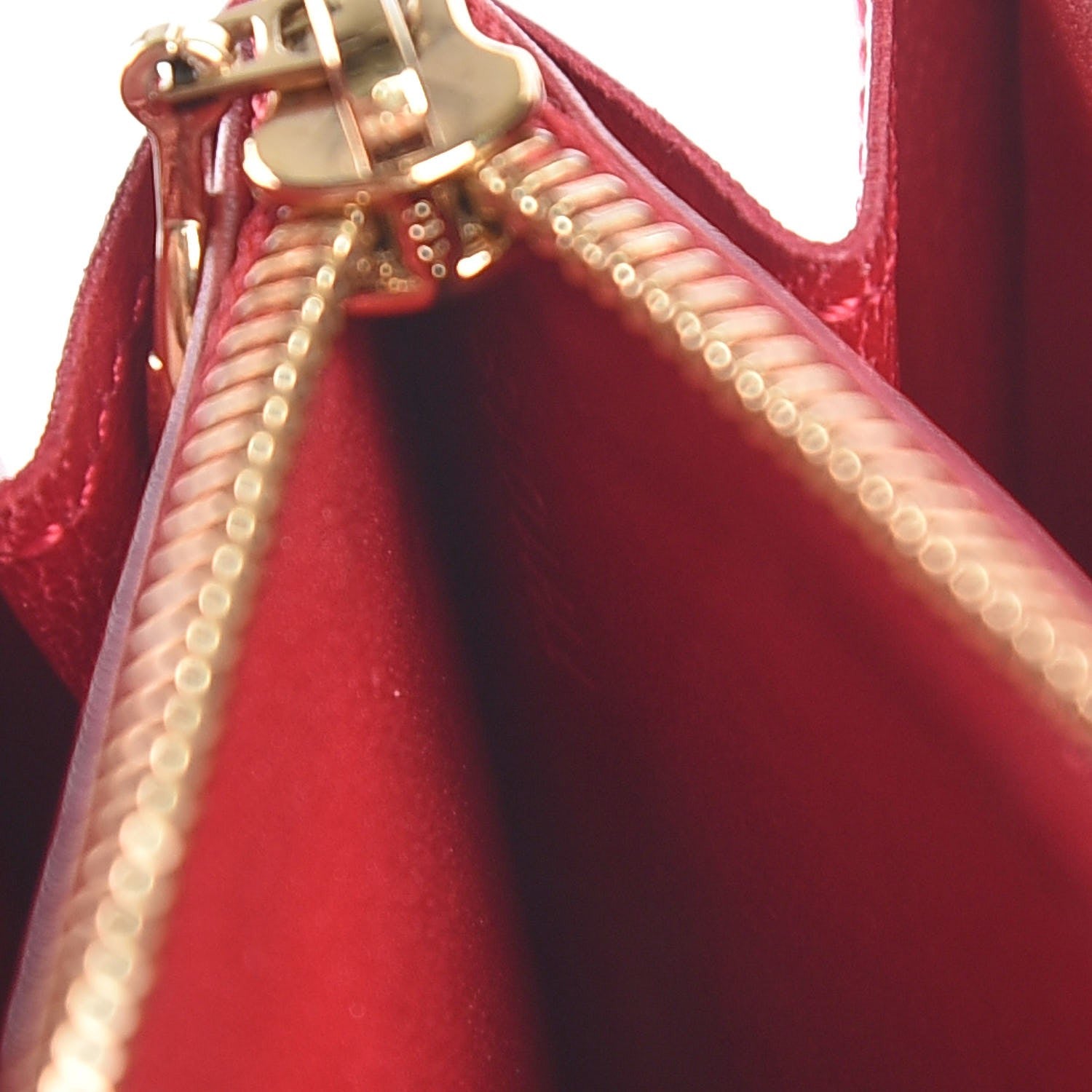Louis Vuitton Vernis Sarah Wallet Pomme D'Amour 7 of 16