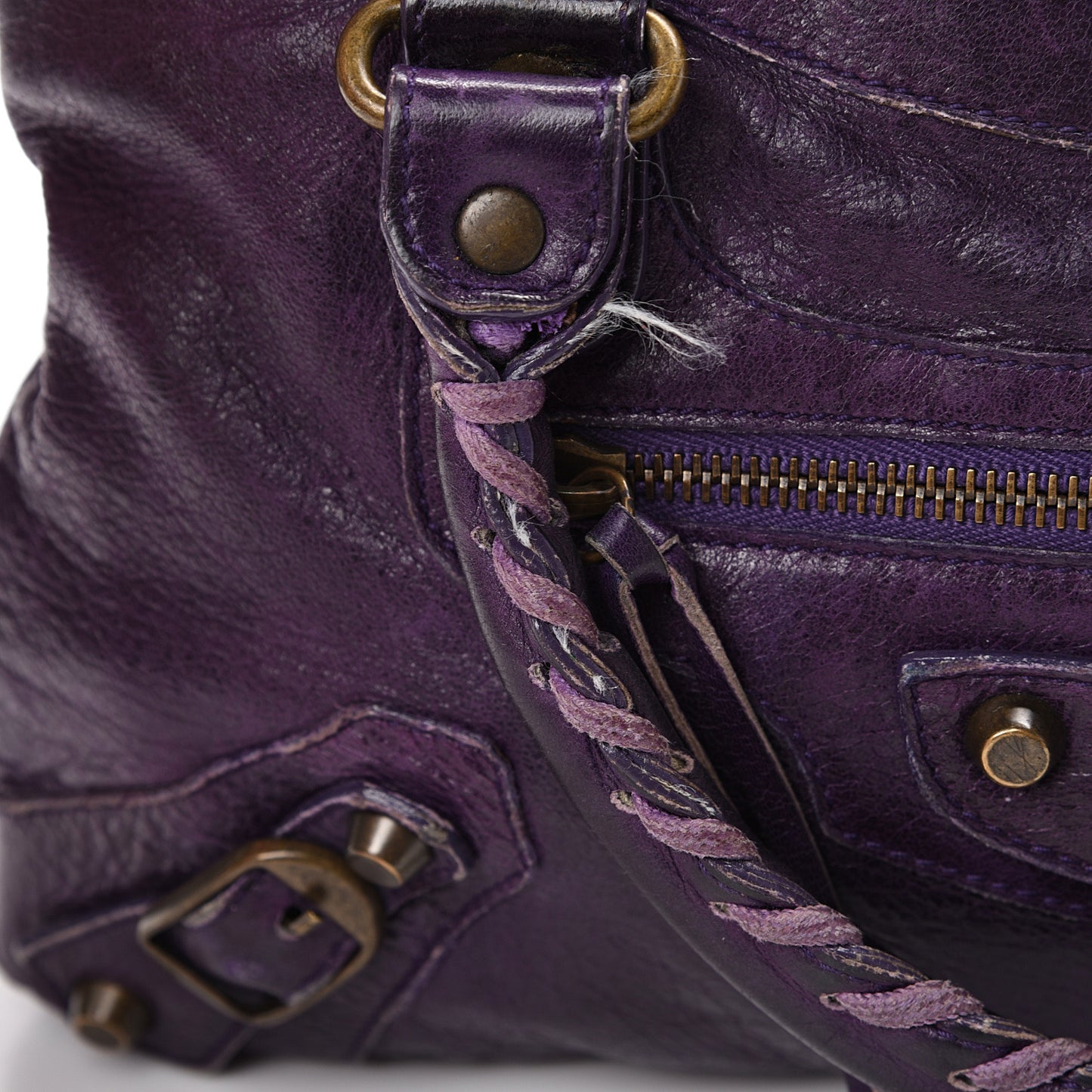 Agneau Classic Hardware First Raisin