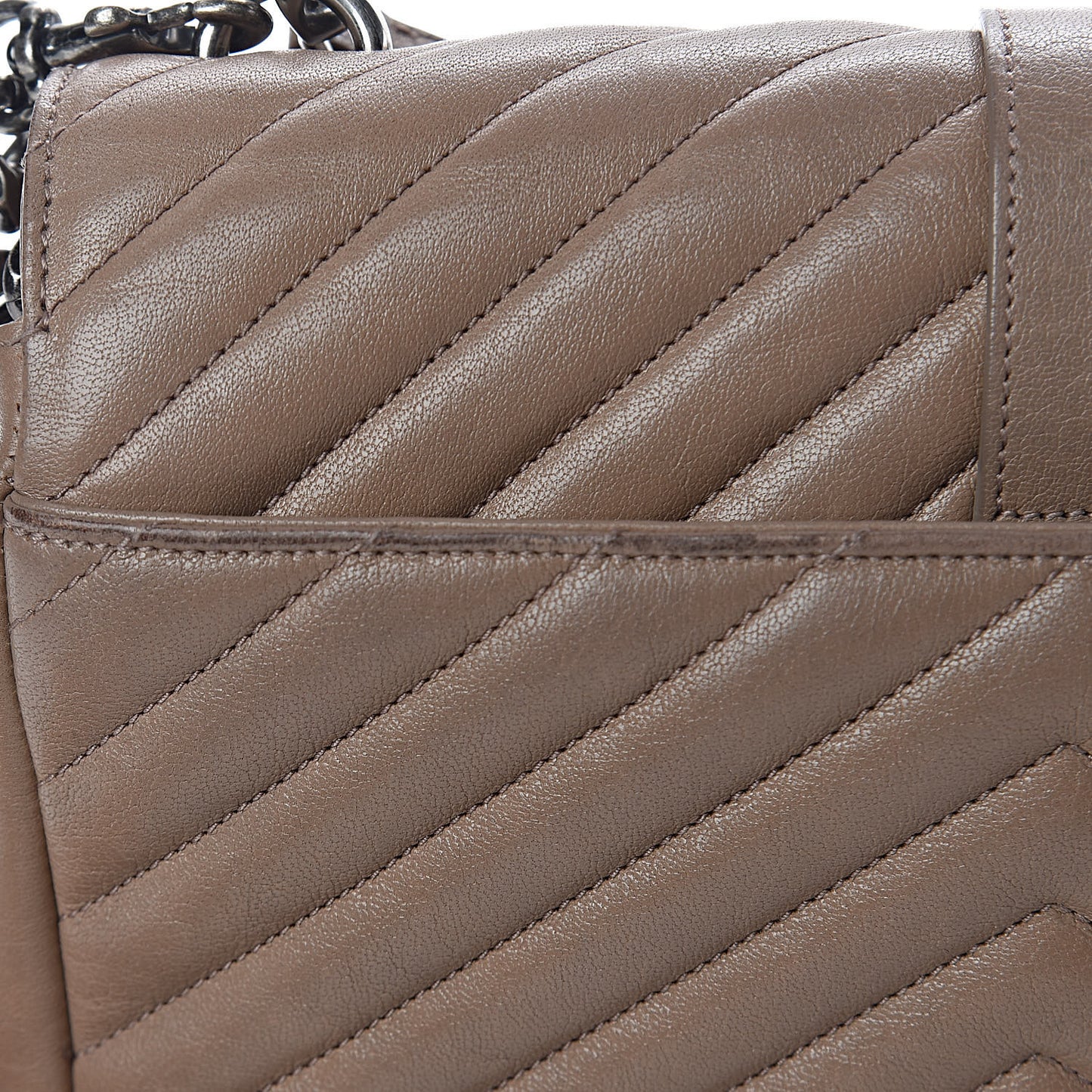 Sheepskin Matelasse Chevron Monogram Medium College Bag Fard